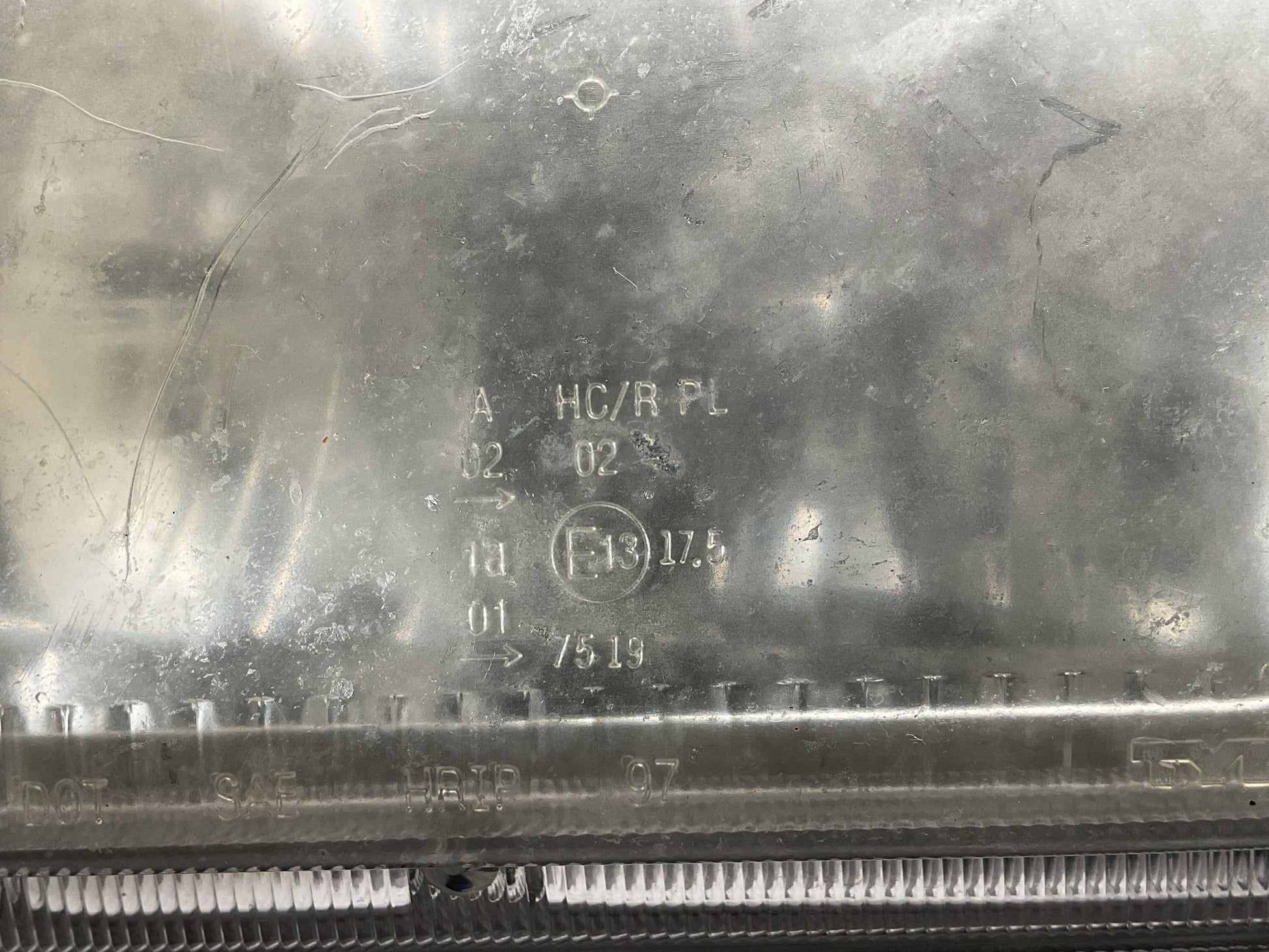 Faro izq Suzuki Grand Vitara 205668B - 205668B