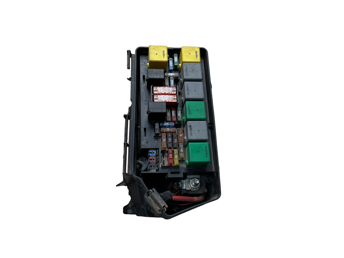 Caja Fusibles Mercedes ML 05-11