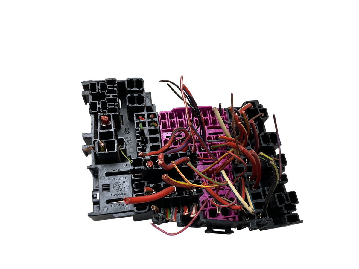 Caja Fusibles Audi A1 18-26 1.0