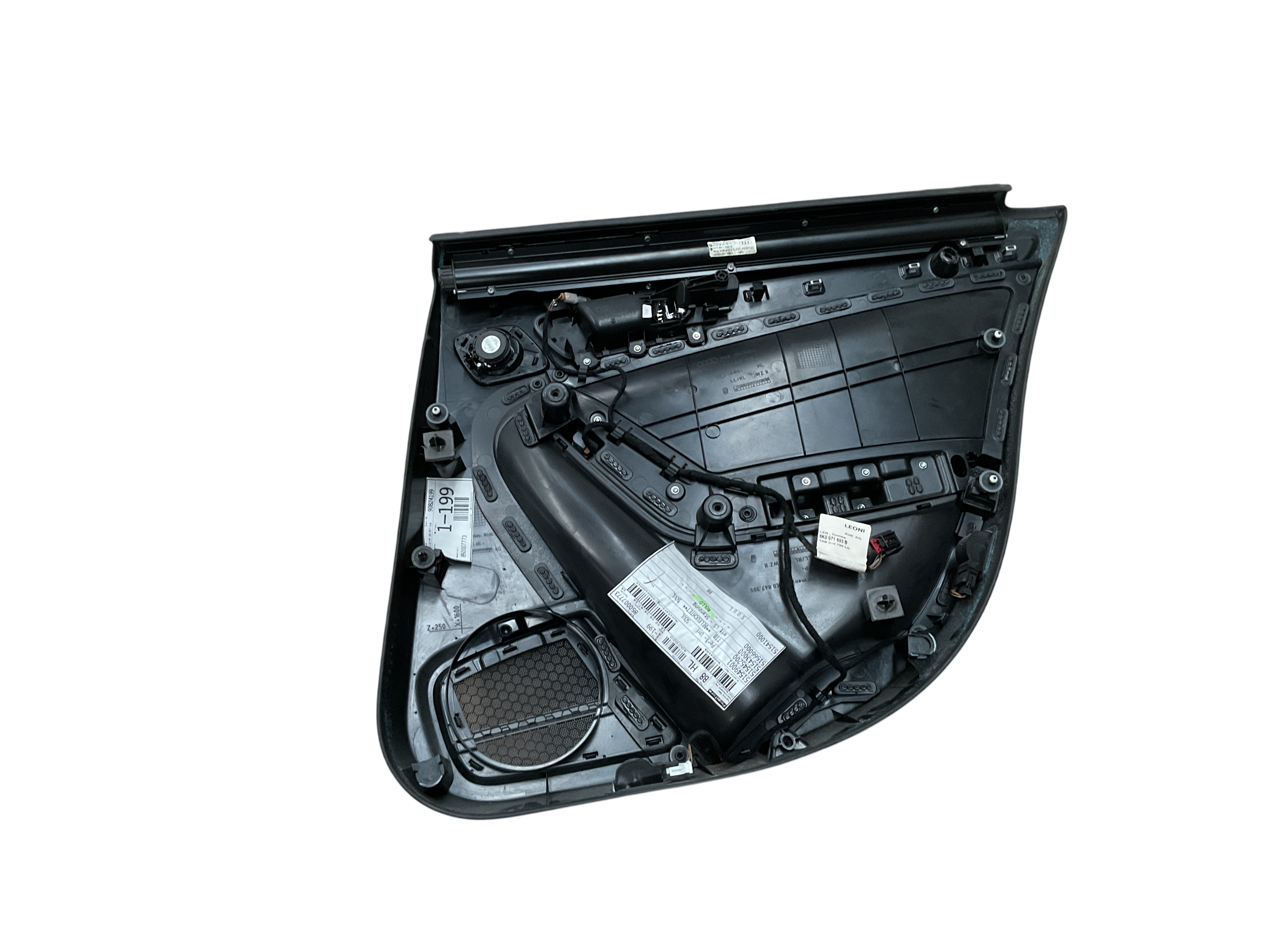 Panel puerta tra izq Audi 8K0867305