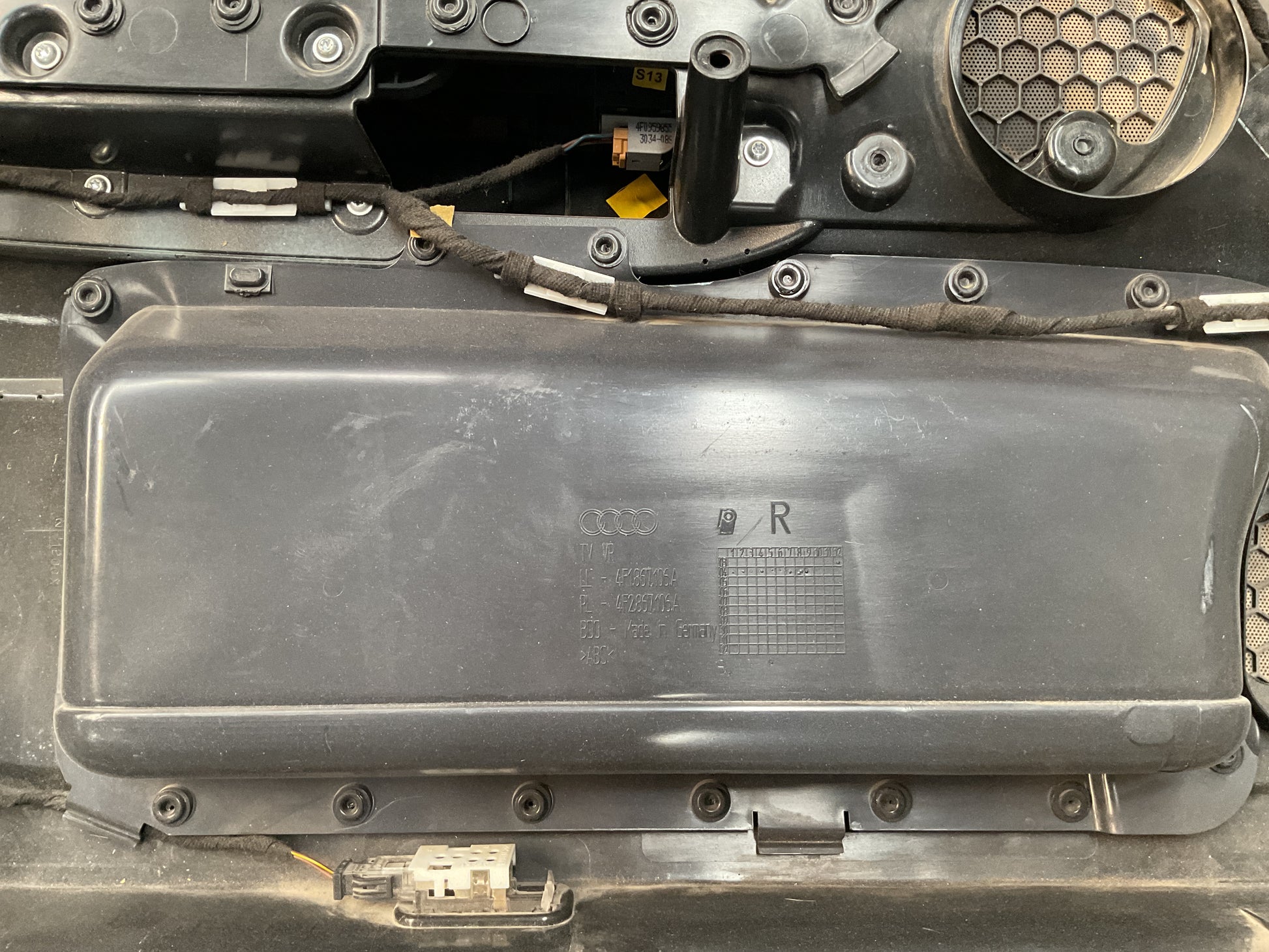 Panel puerta del dcha Audi a6 04-11
