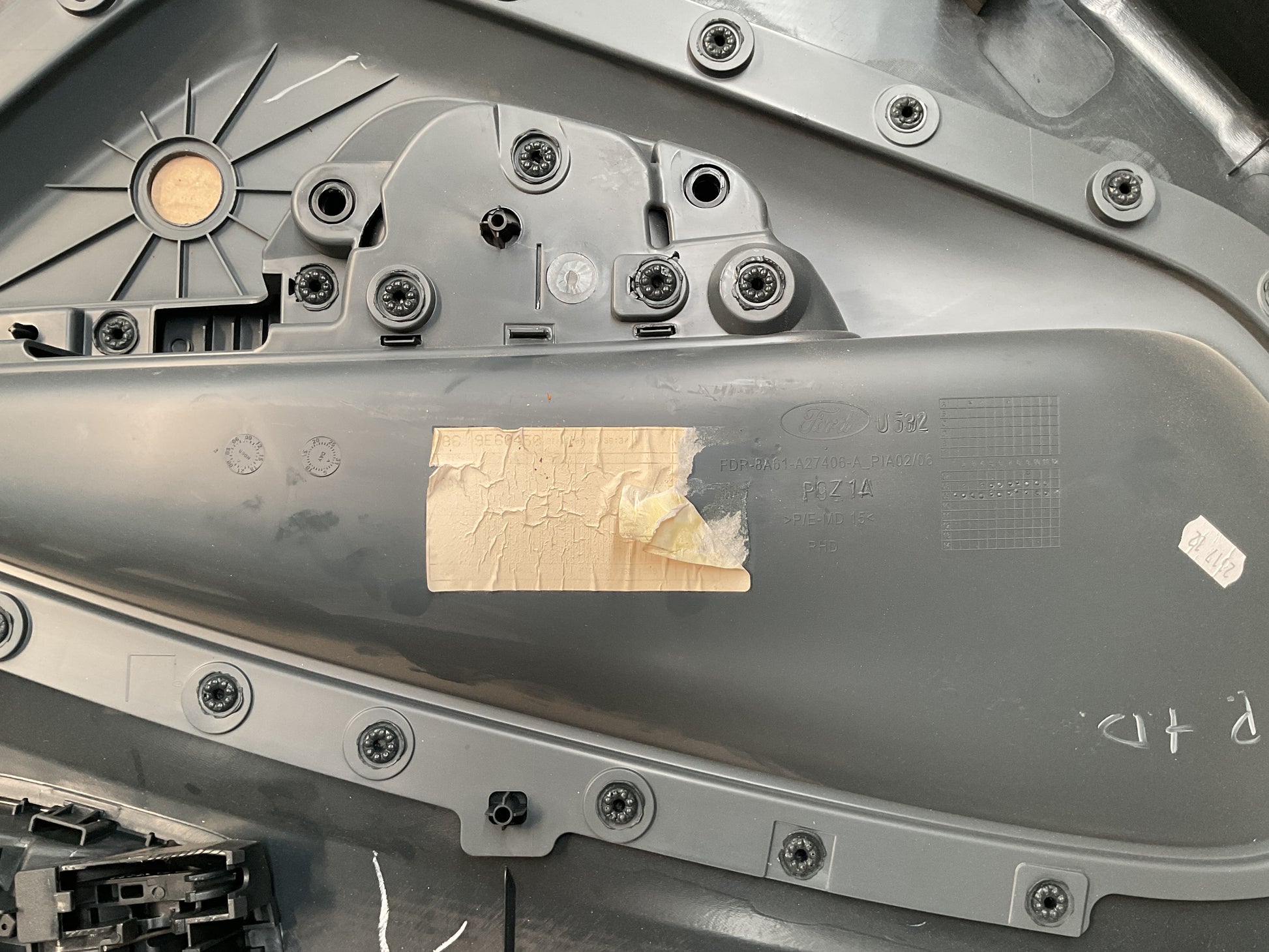 Panel puerta tra dcha Ford fiesta VI 08-17