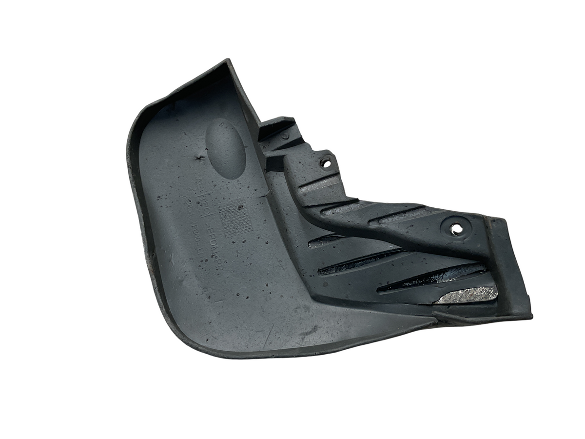 Guardabarros del izq Nissan Terrano 93-07 688517F000