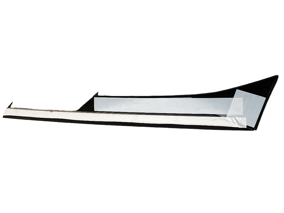 Panel embellecedor tra dcho Opel Grandland X 17-21