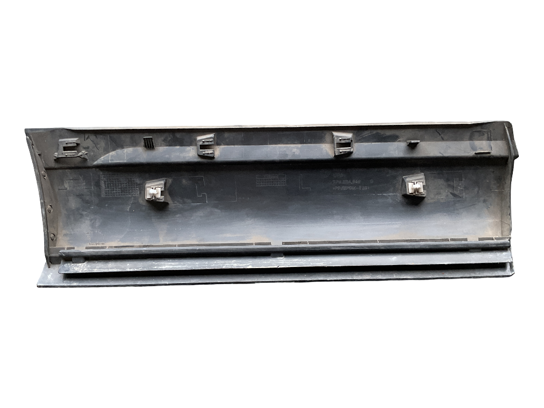 Moldura Puerta tra izq VW Touareg 10-18