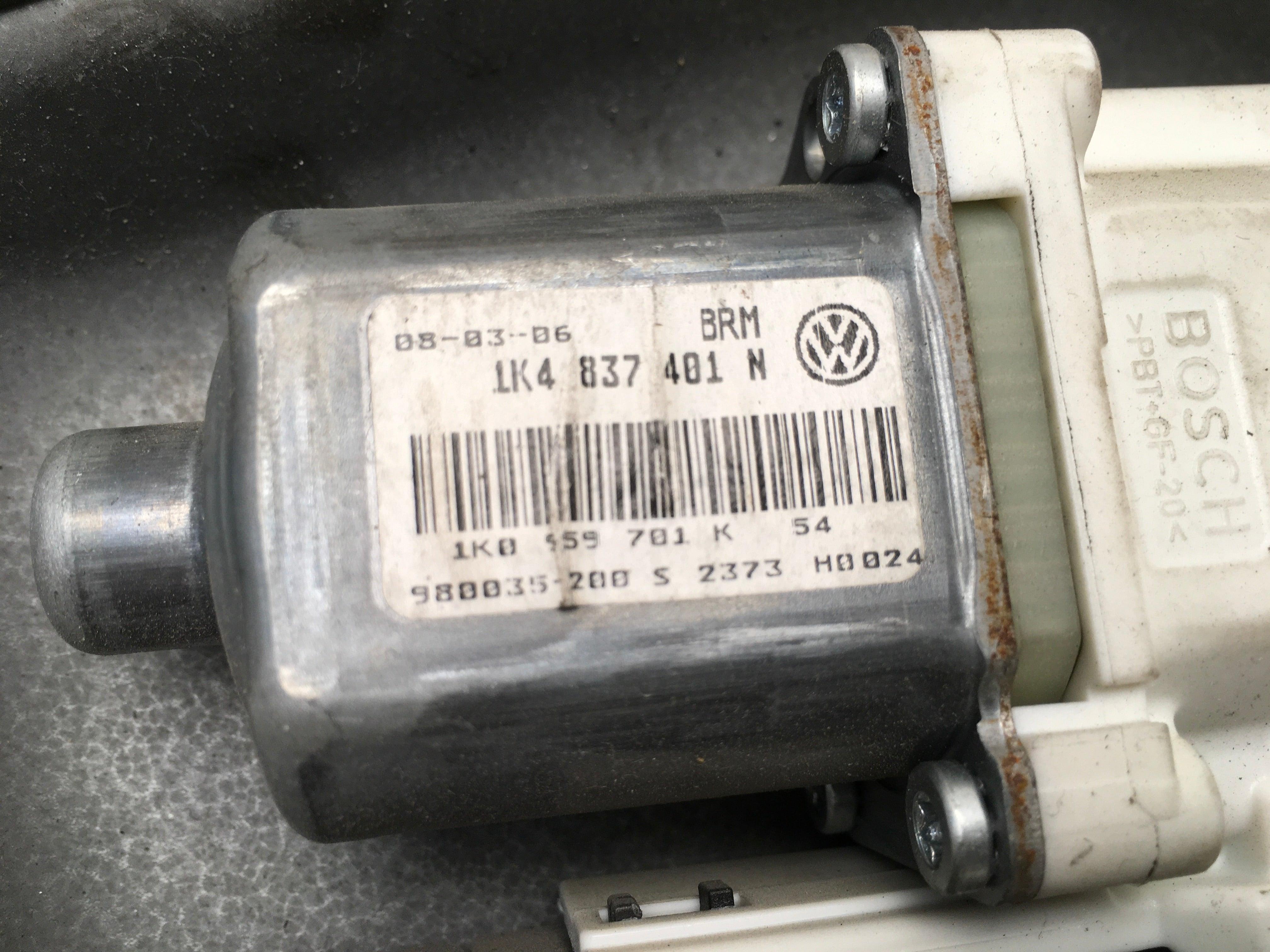 Elevalunas del Izq VW Golf V - AutoRR 1K0959793G