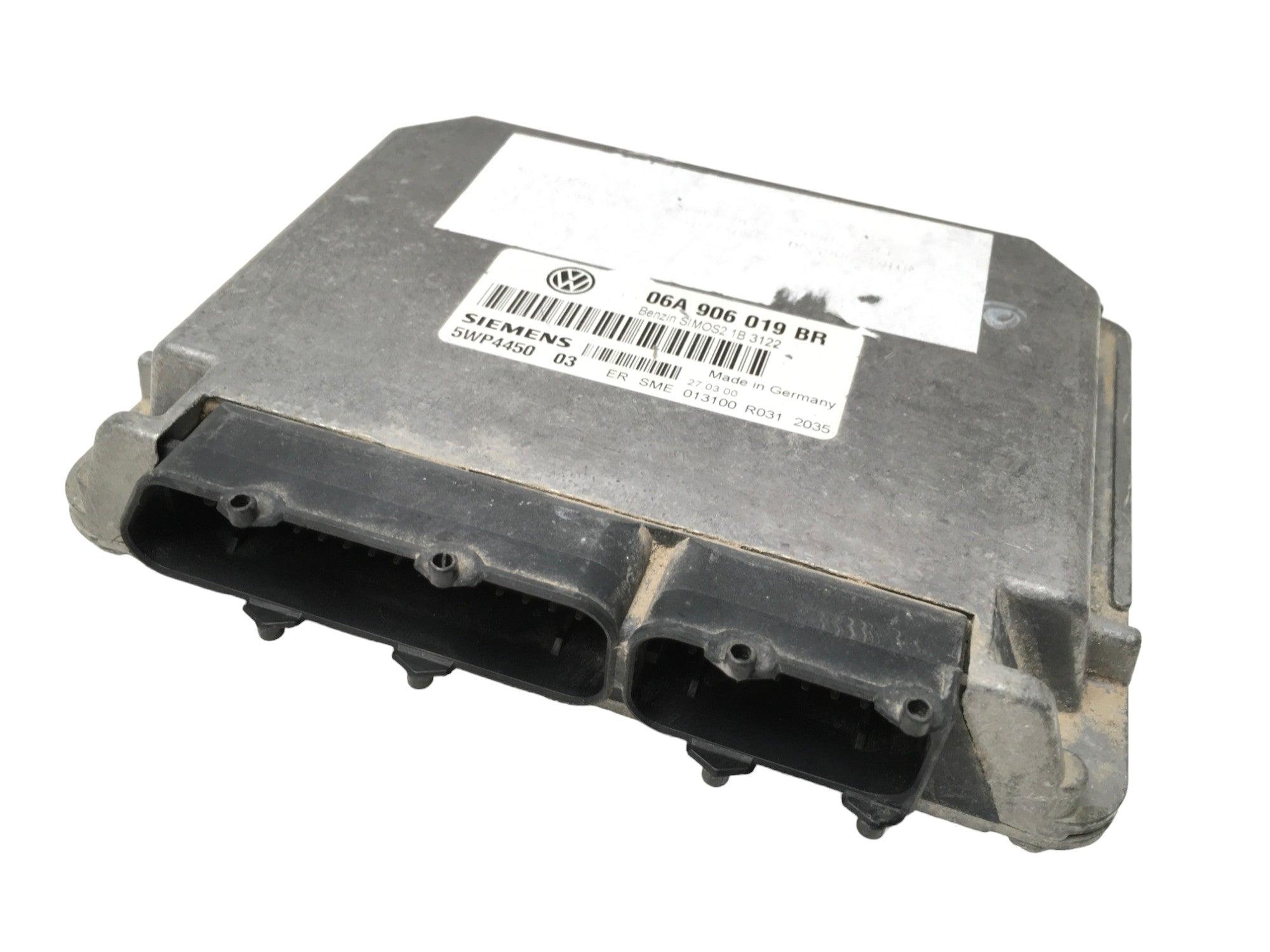 Centralita Motor VW 06A906019BR - AutoRR 06A906019BR