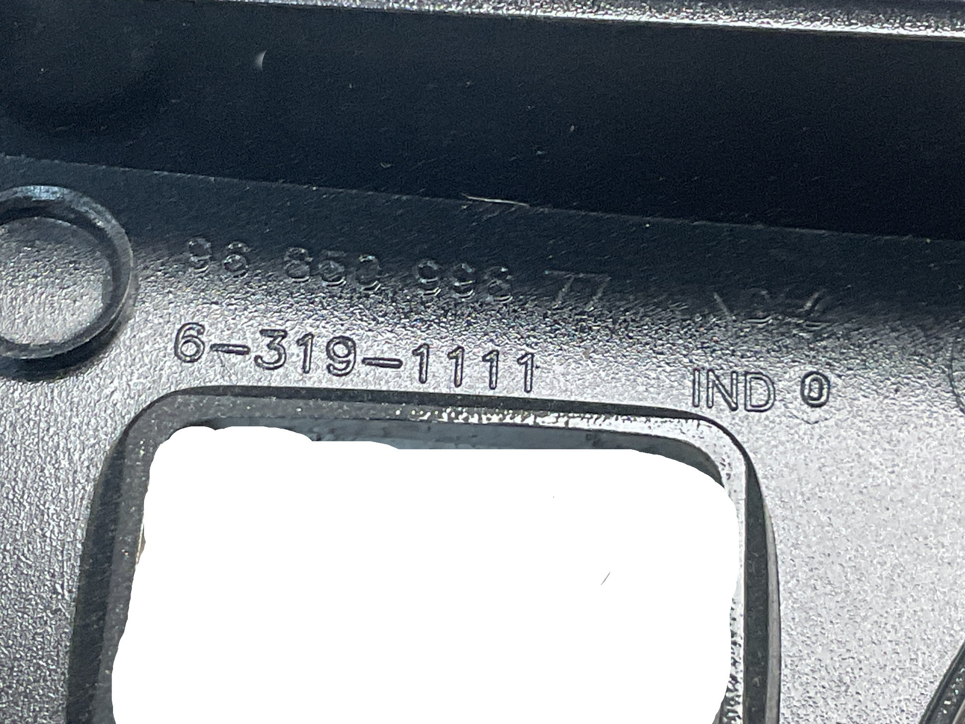 Moldura central PEUGEOT 3008 5008 08-15