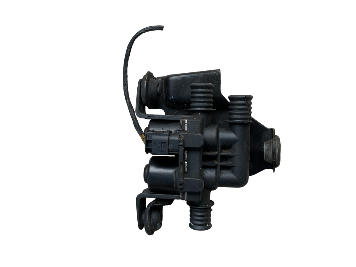 Bomba Calefaccion BMW 64116910544