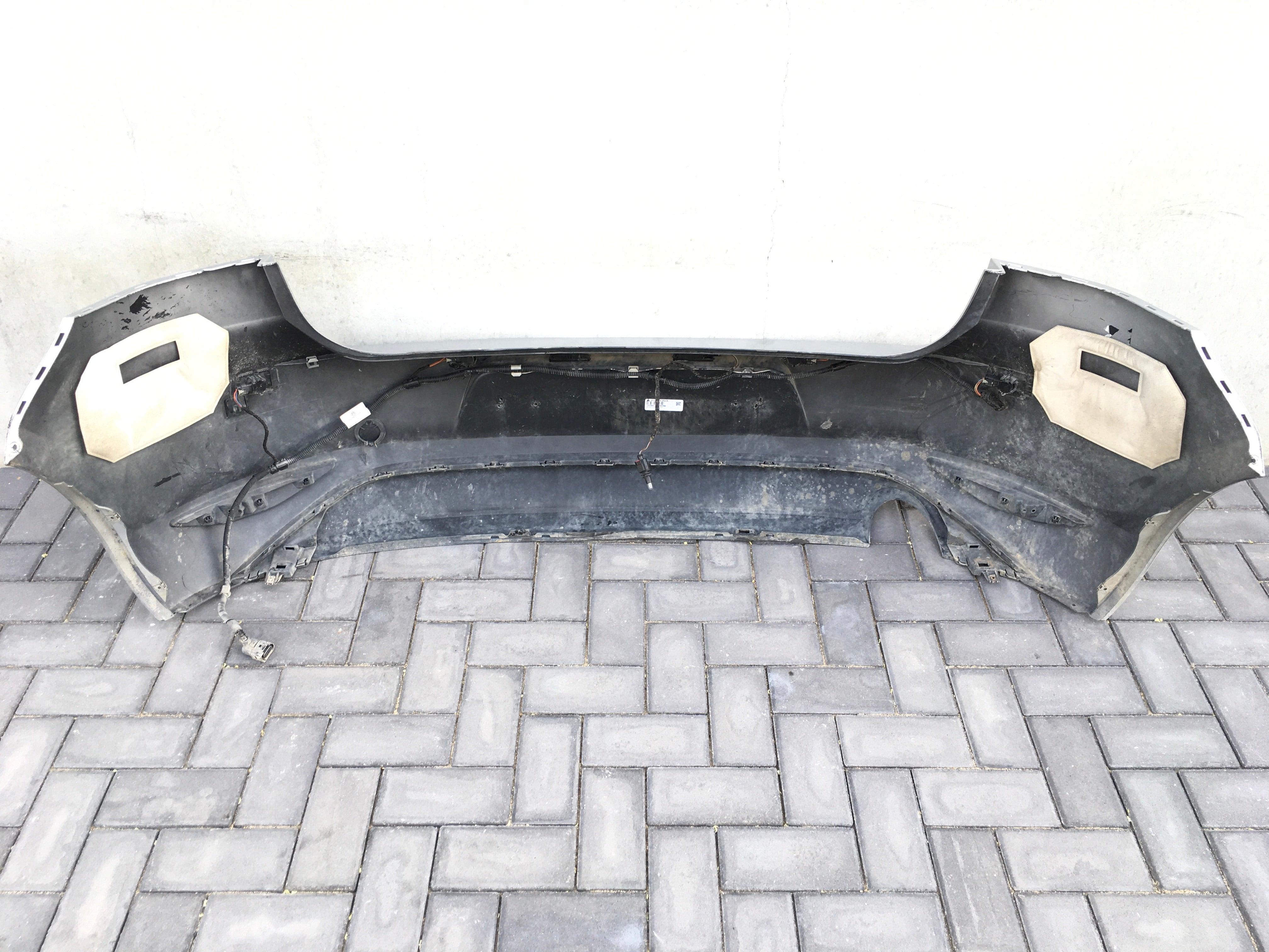 Parachoques trasero VW Golf VII - AutoRR 5G6807421