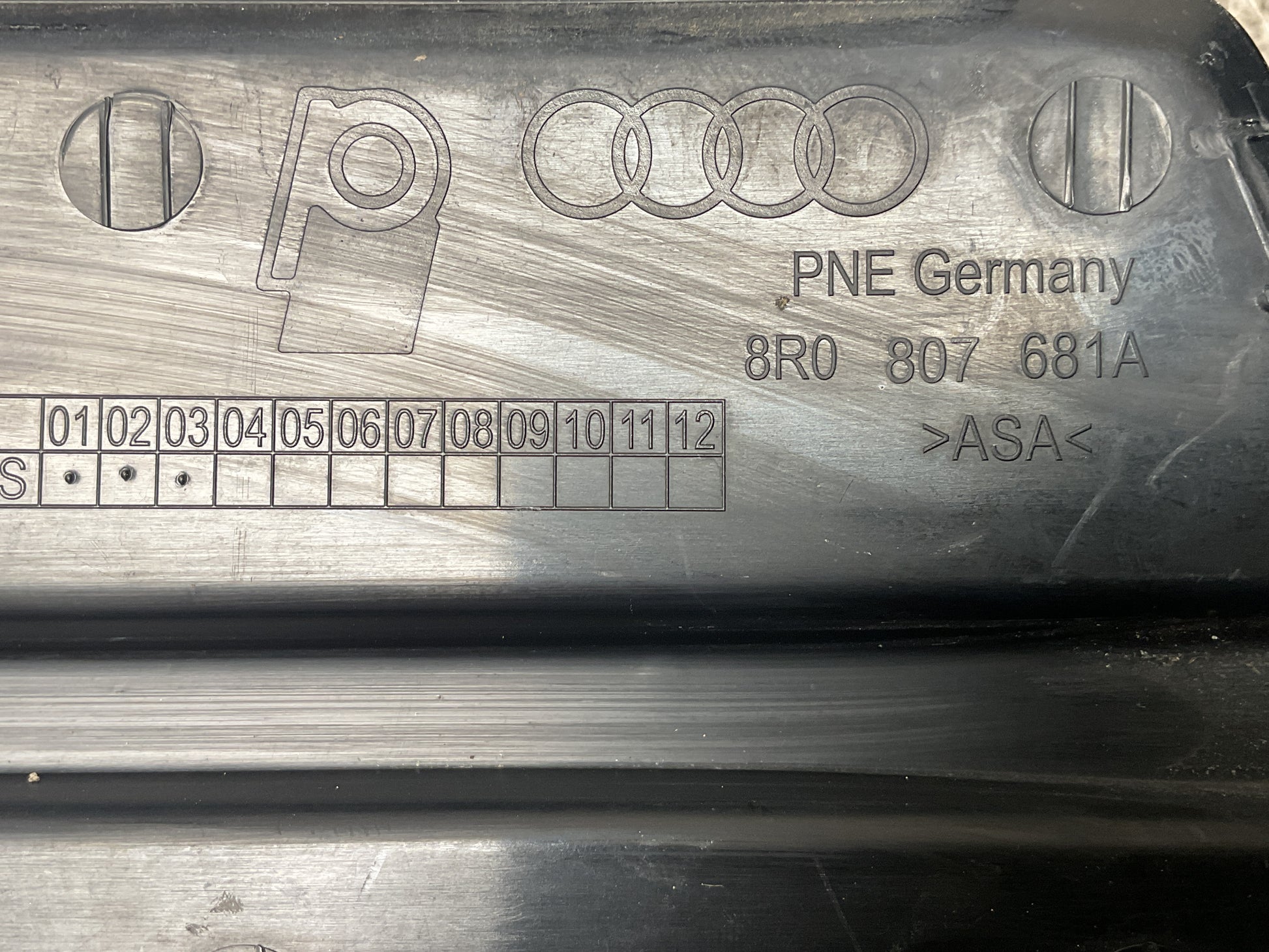 Rejilla Antiniebla izq Audi Q5 2008-2017 - 8R0807681A