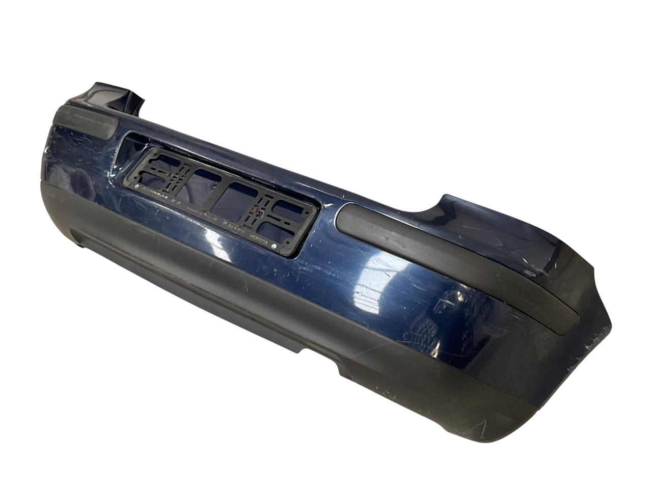 Paragolpes Trasero VW Golf 97-04