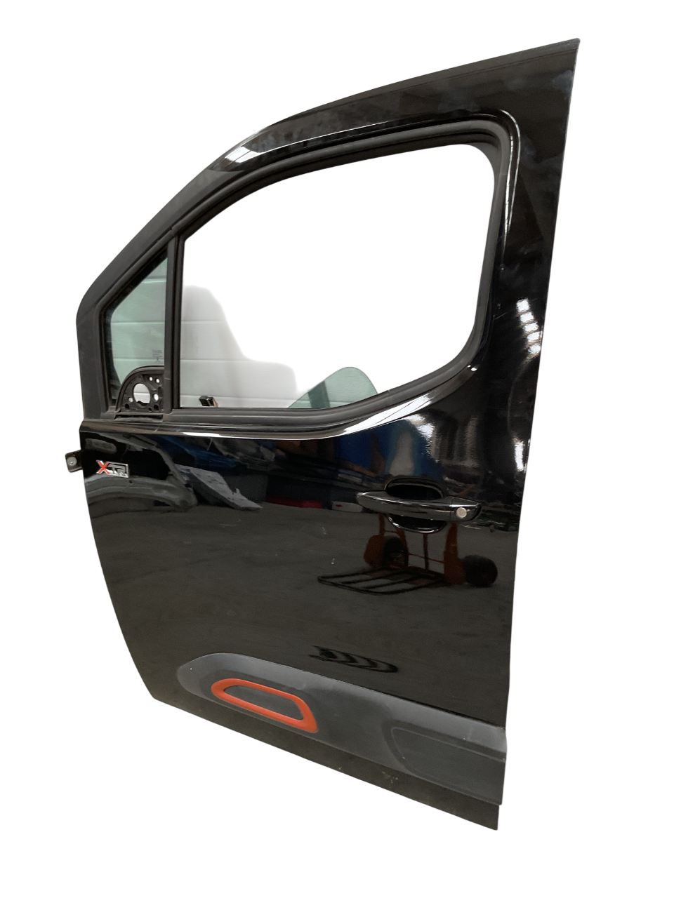 Puerta del izq Citroen Berlingo 20-26