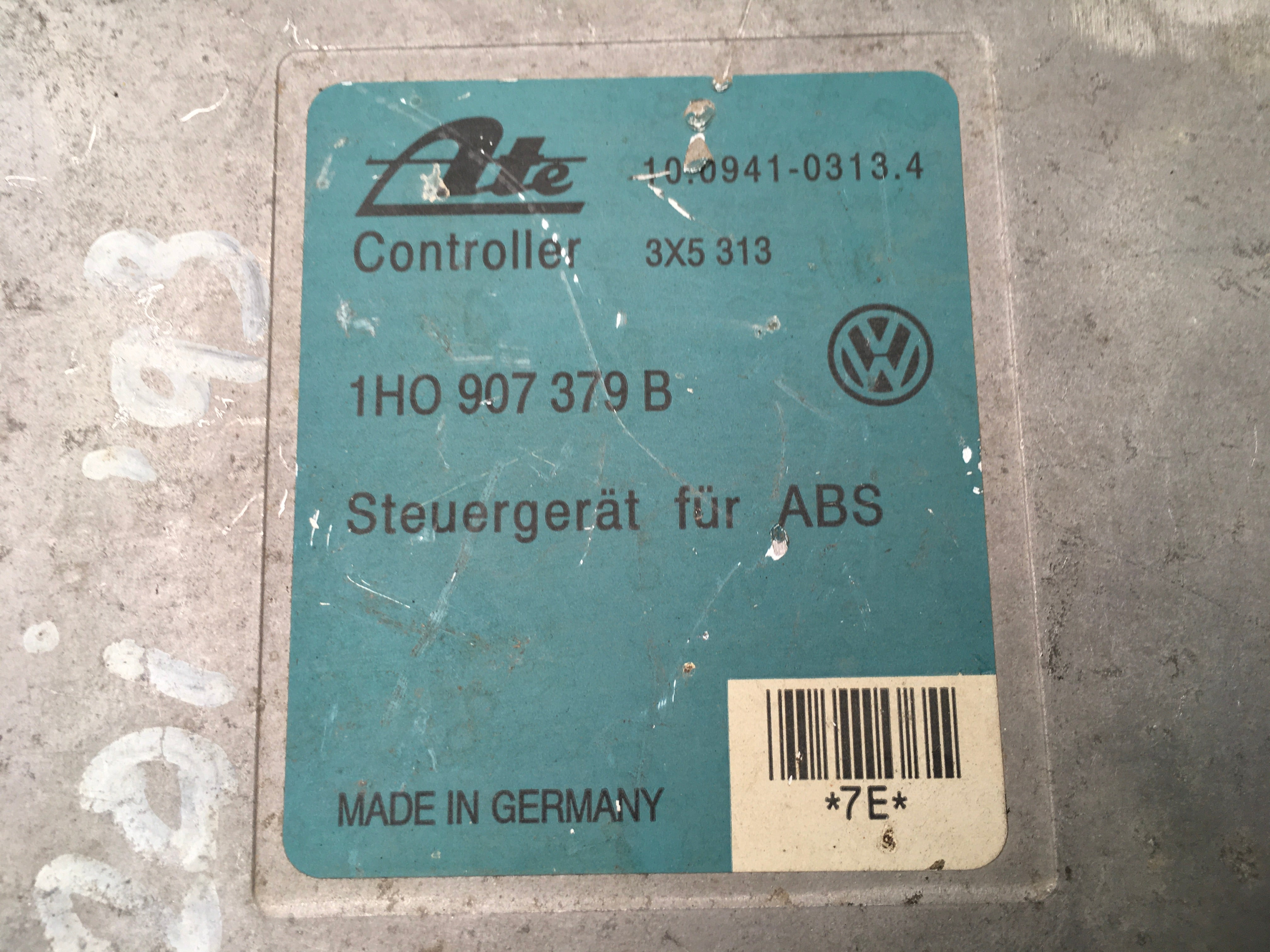 Centralita ABS VW 1H0907379B