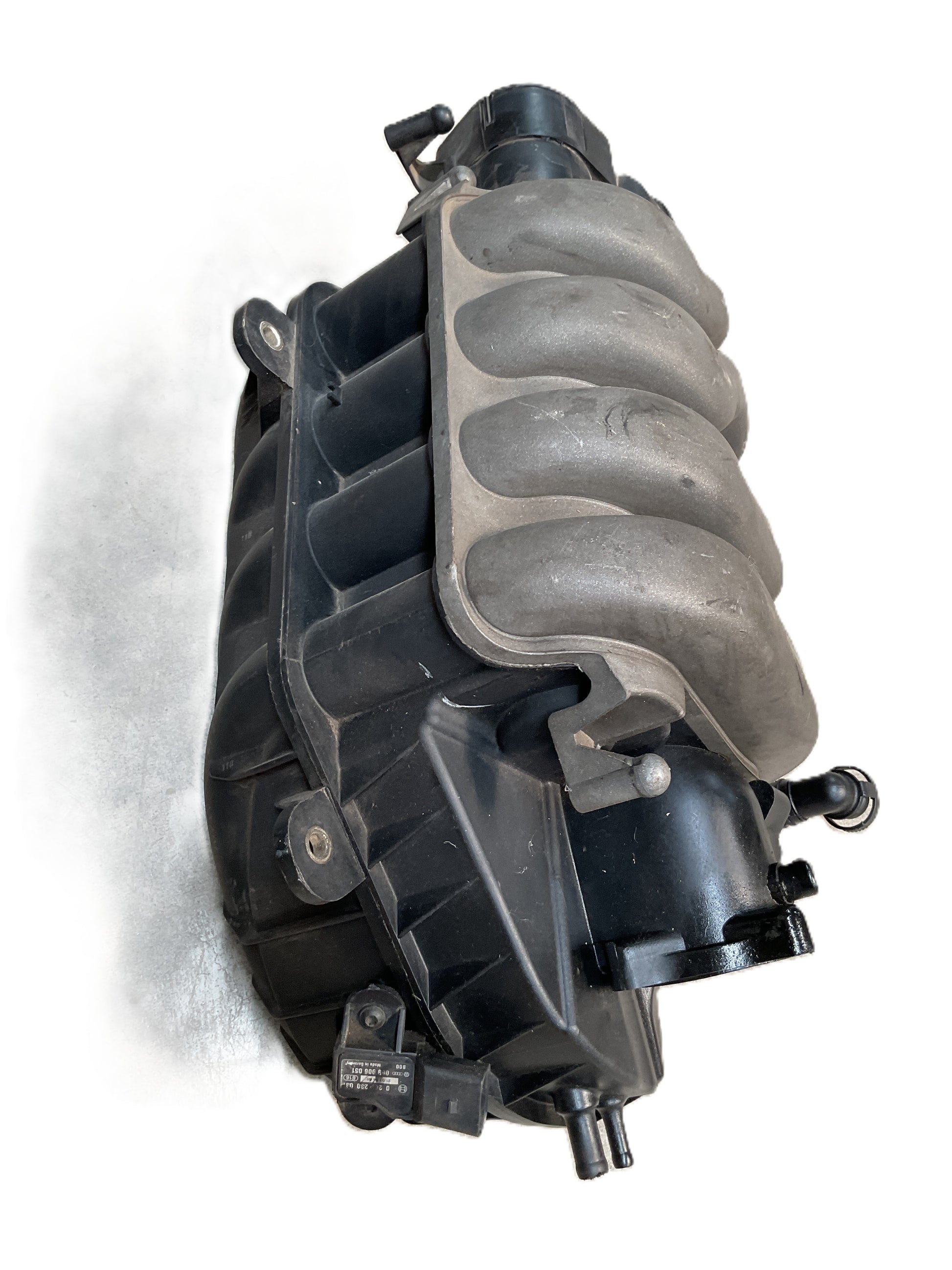 Colector admision Vag 06F133210D