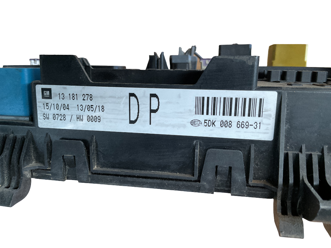 Caja Fusibles Opel Astra 04-14