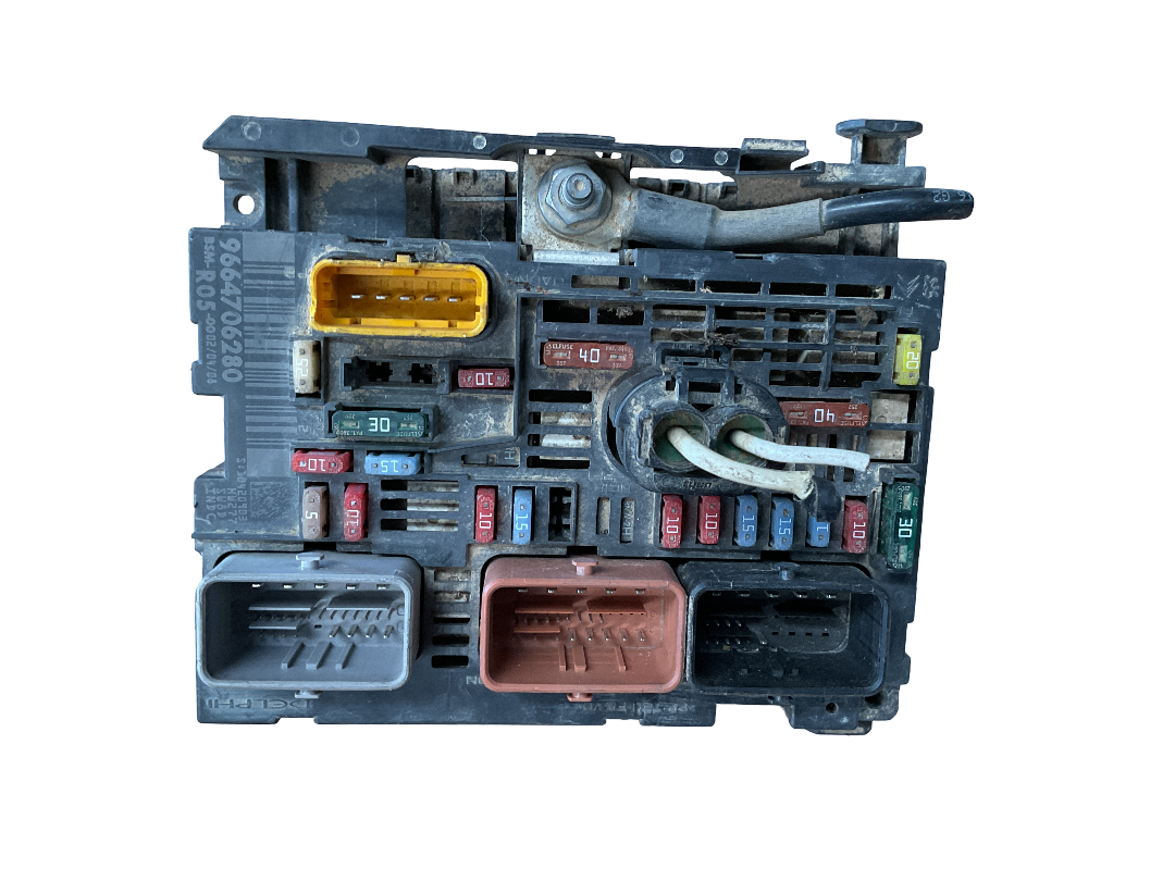 Caja Fusibles PSA 9664706280