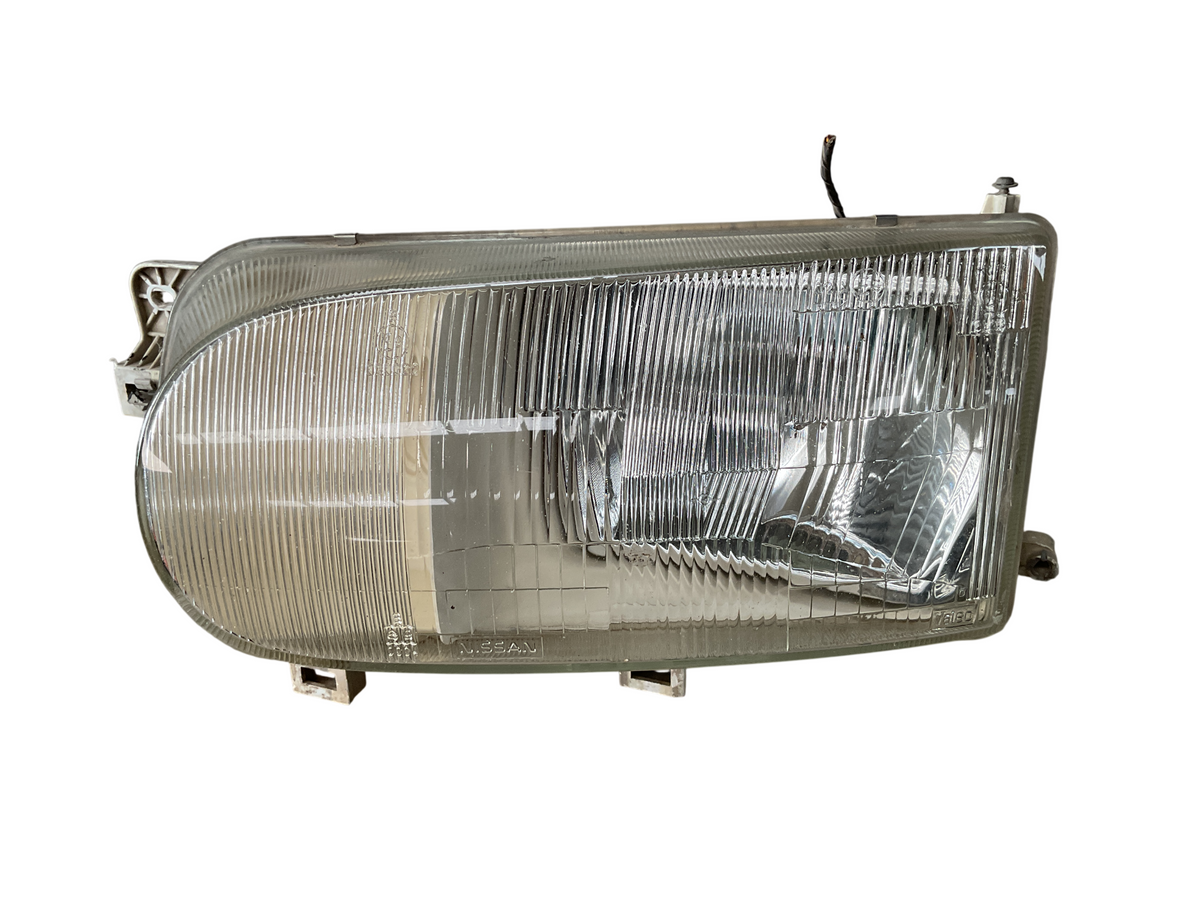 Faro del izq Nissan Serena 92-03 260607C002