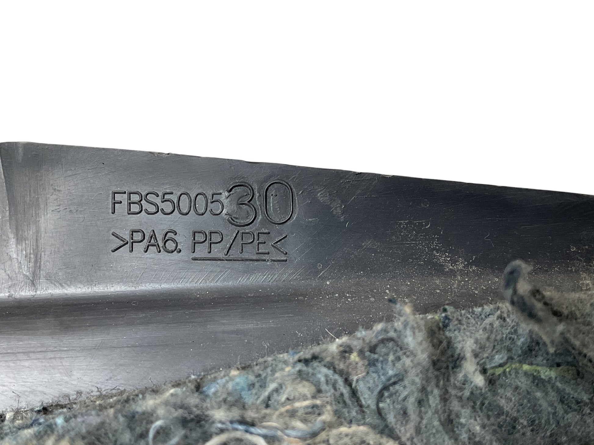 Revestimiento inferior tablero Land Rover L320 - FBS500610XXX