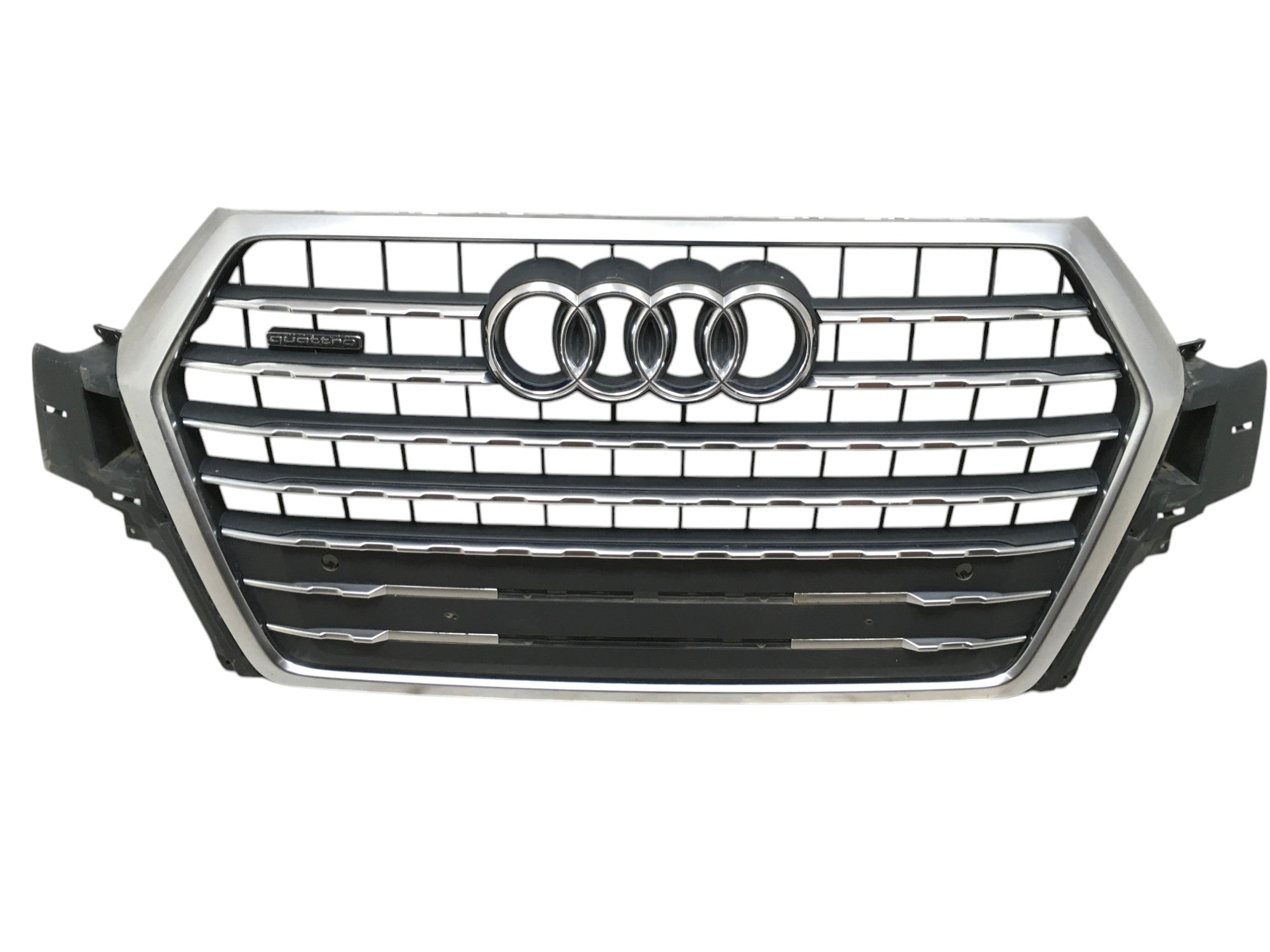 Rejilla Radiador Audi Q7 4M