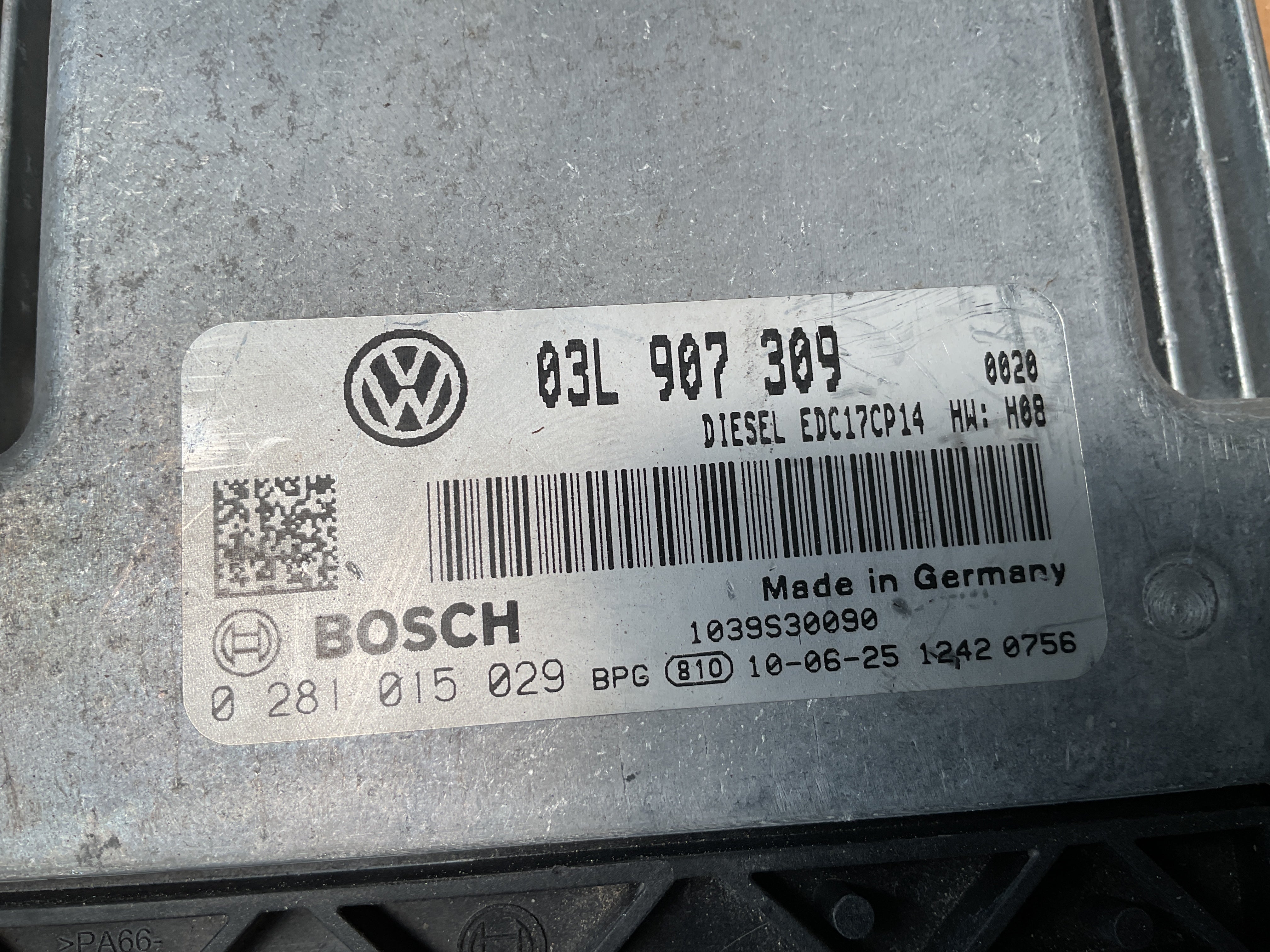 Centralita Motor VW 03L907309 2.0