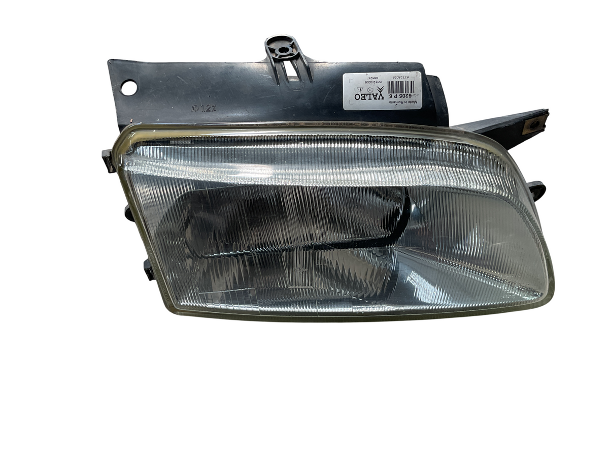 Faro del dcho Berlingo Partner 96-04 6205P6