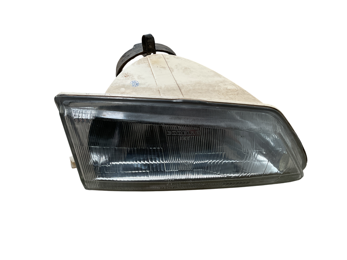 Faro del dcho Peugeot 106 91-96 6205C2