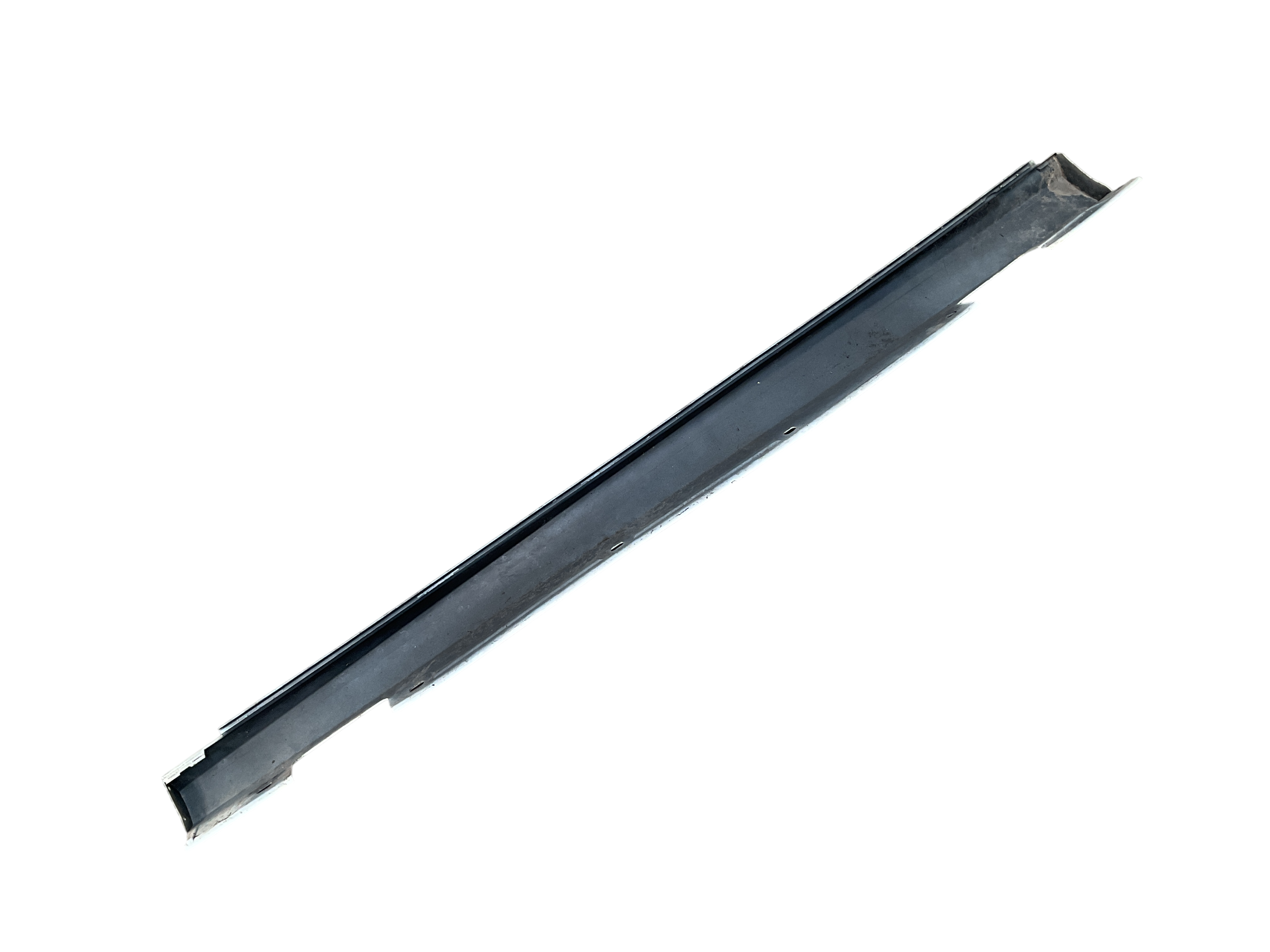 Faldon dcho Mercedes Clase A / CLA 12-18