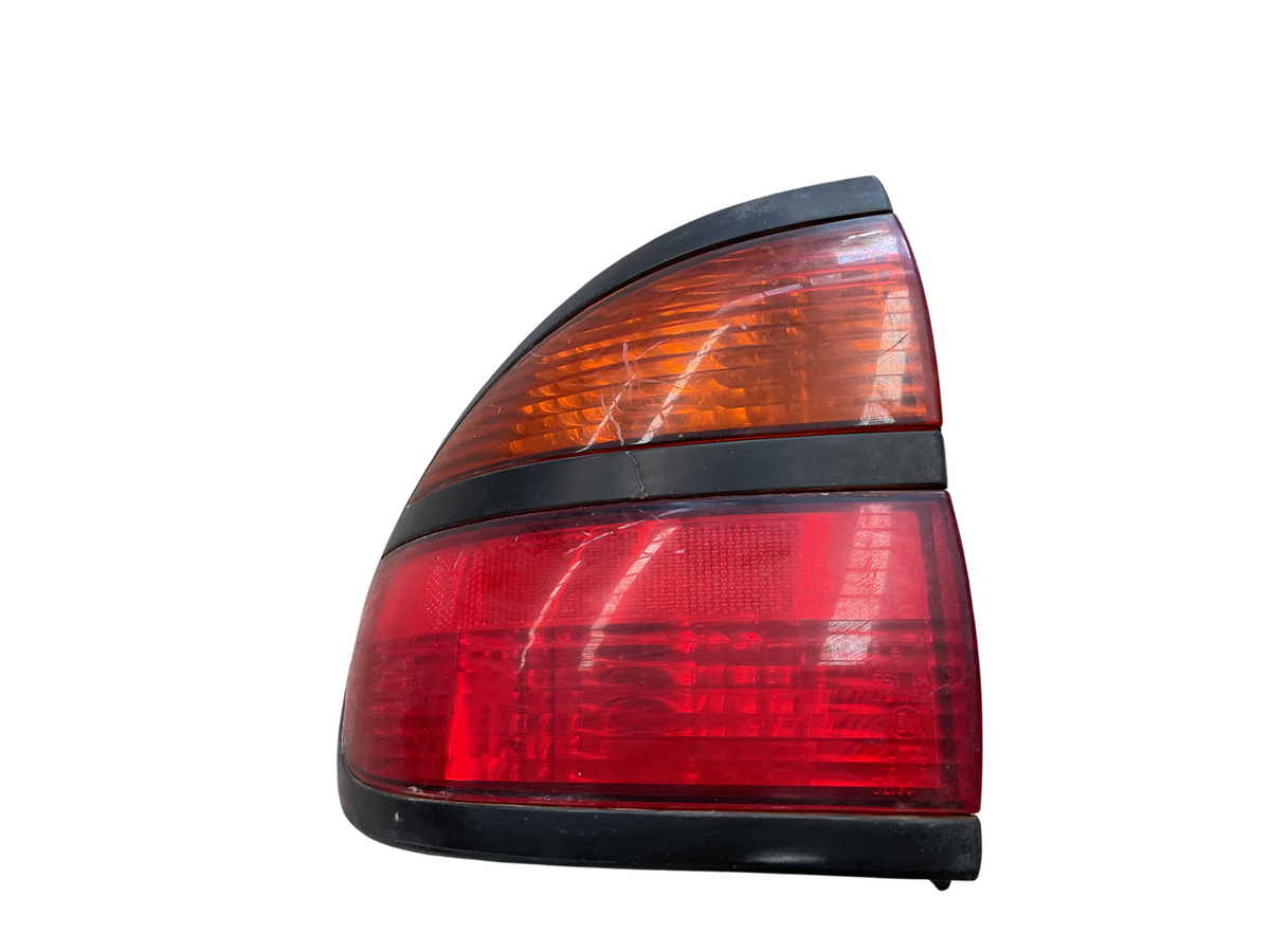 Piloto tra izq Renault Laguna 98-01 Sedan 7700420122