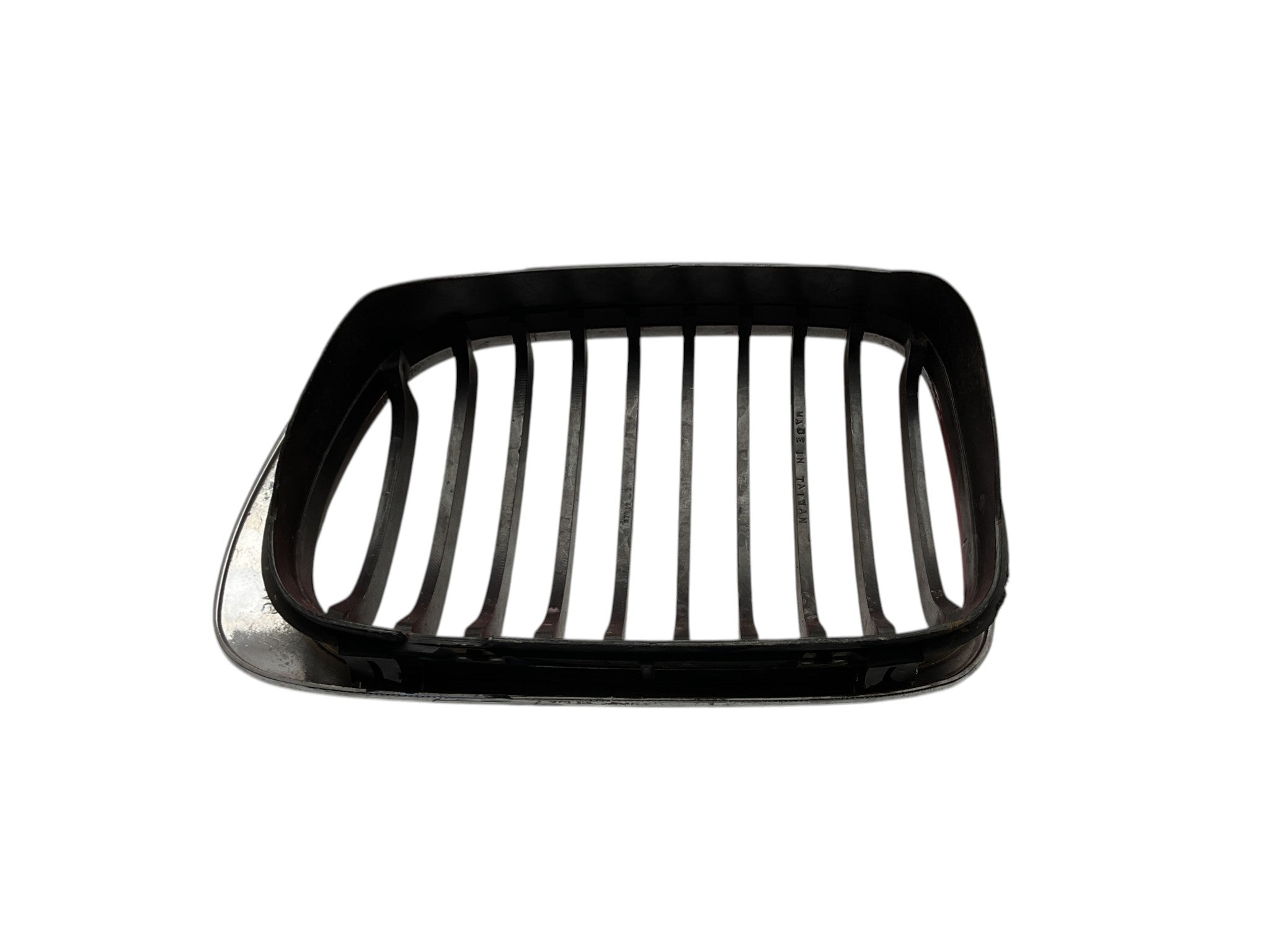 Rejilla frontal dcha Bmw 51138208684