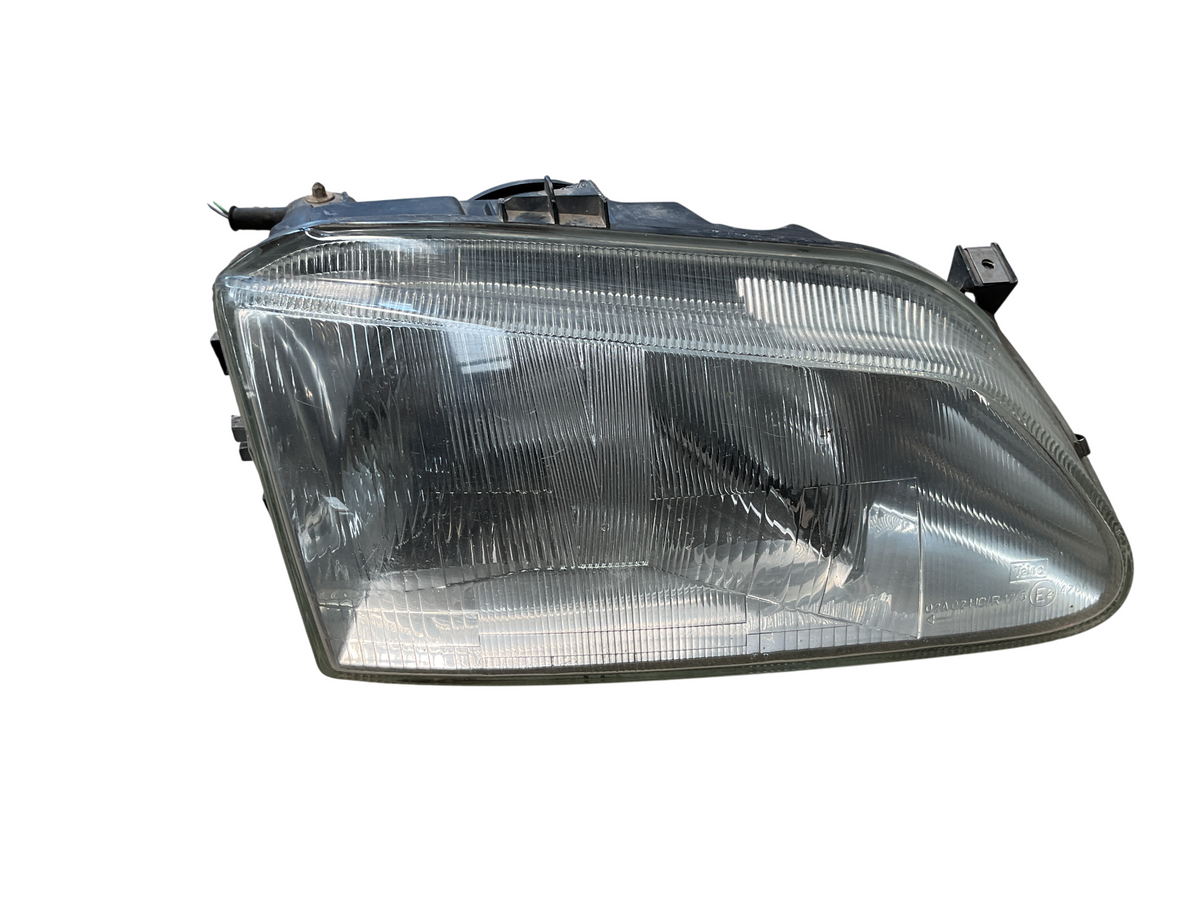 Faro del dcho Scenic Megane 96-99 7700831463