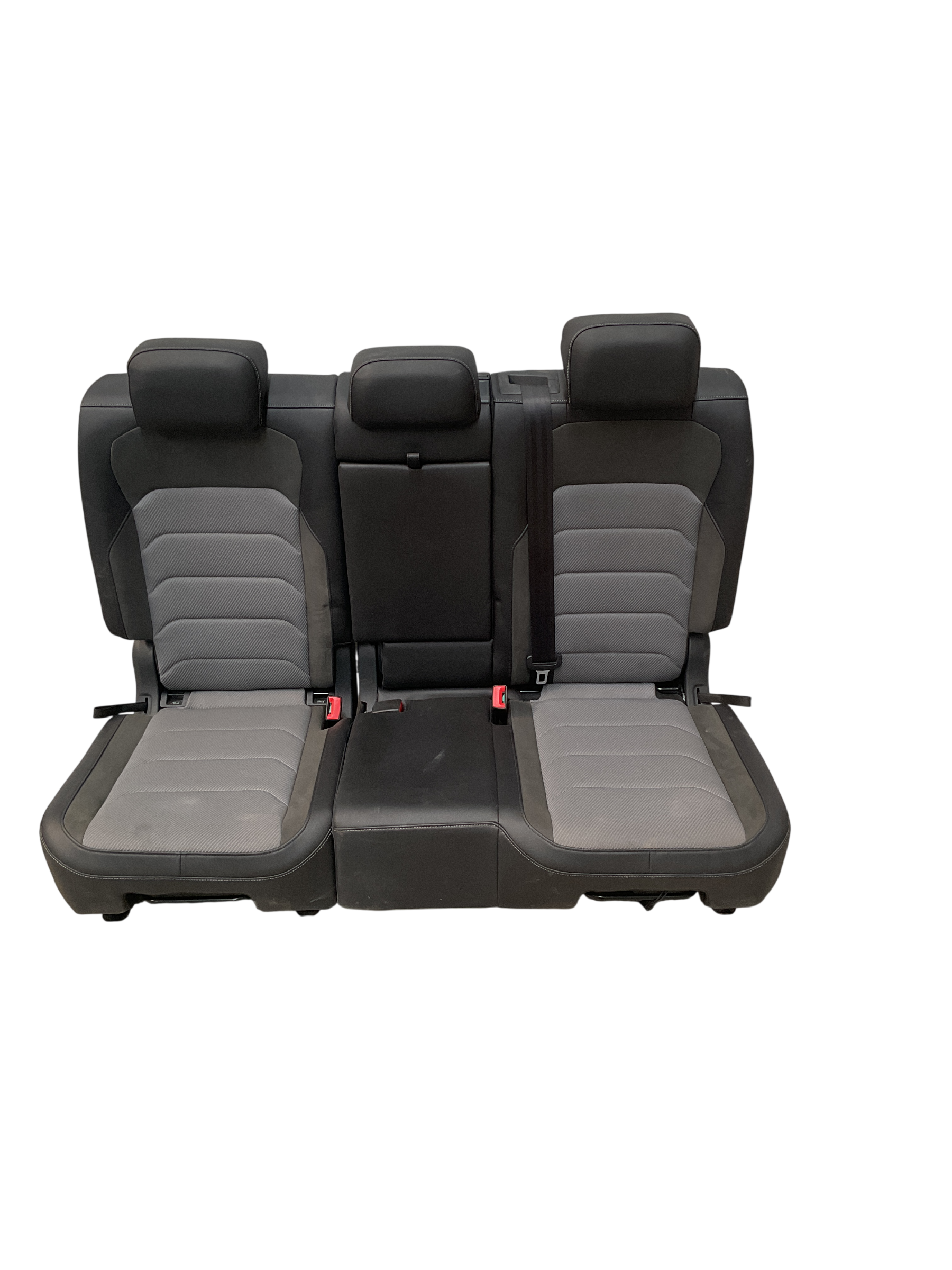 Juego Asientos VW Tiguan R-Line 16-24