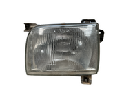 Faro del izq Nissan Navara 97-05