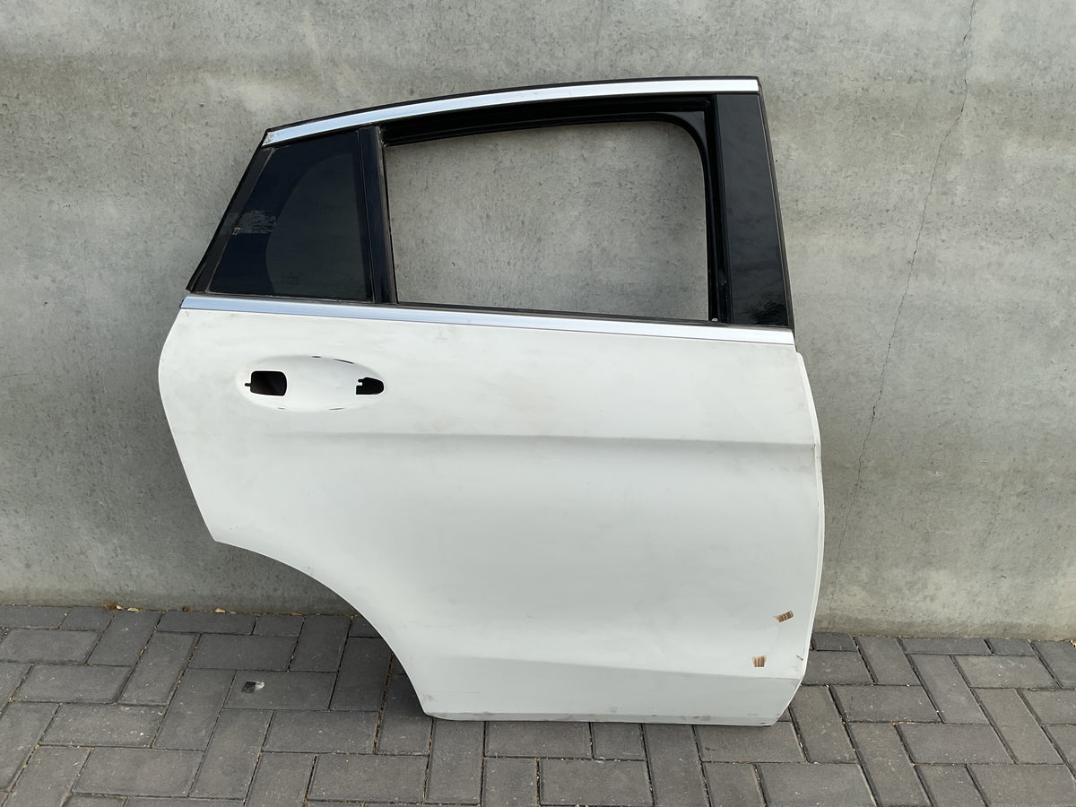 Puerta tra dcha Mercedes GLC 15-22 A2537307404