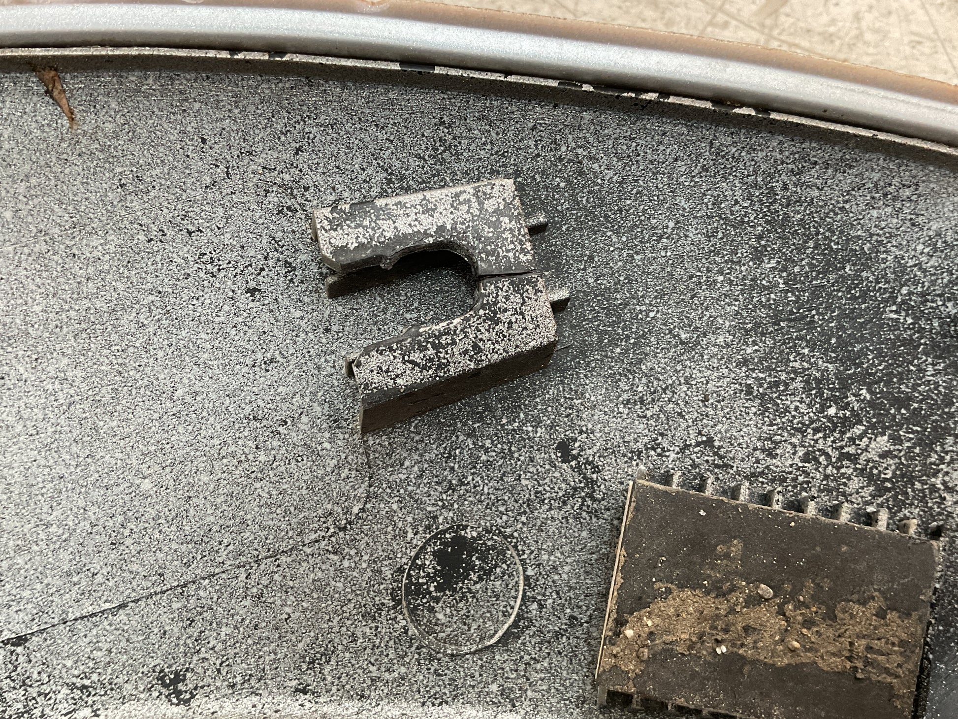 Aletin del izq Suzuki Vitara 88-98 - 7763166A0