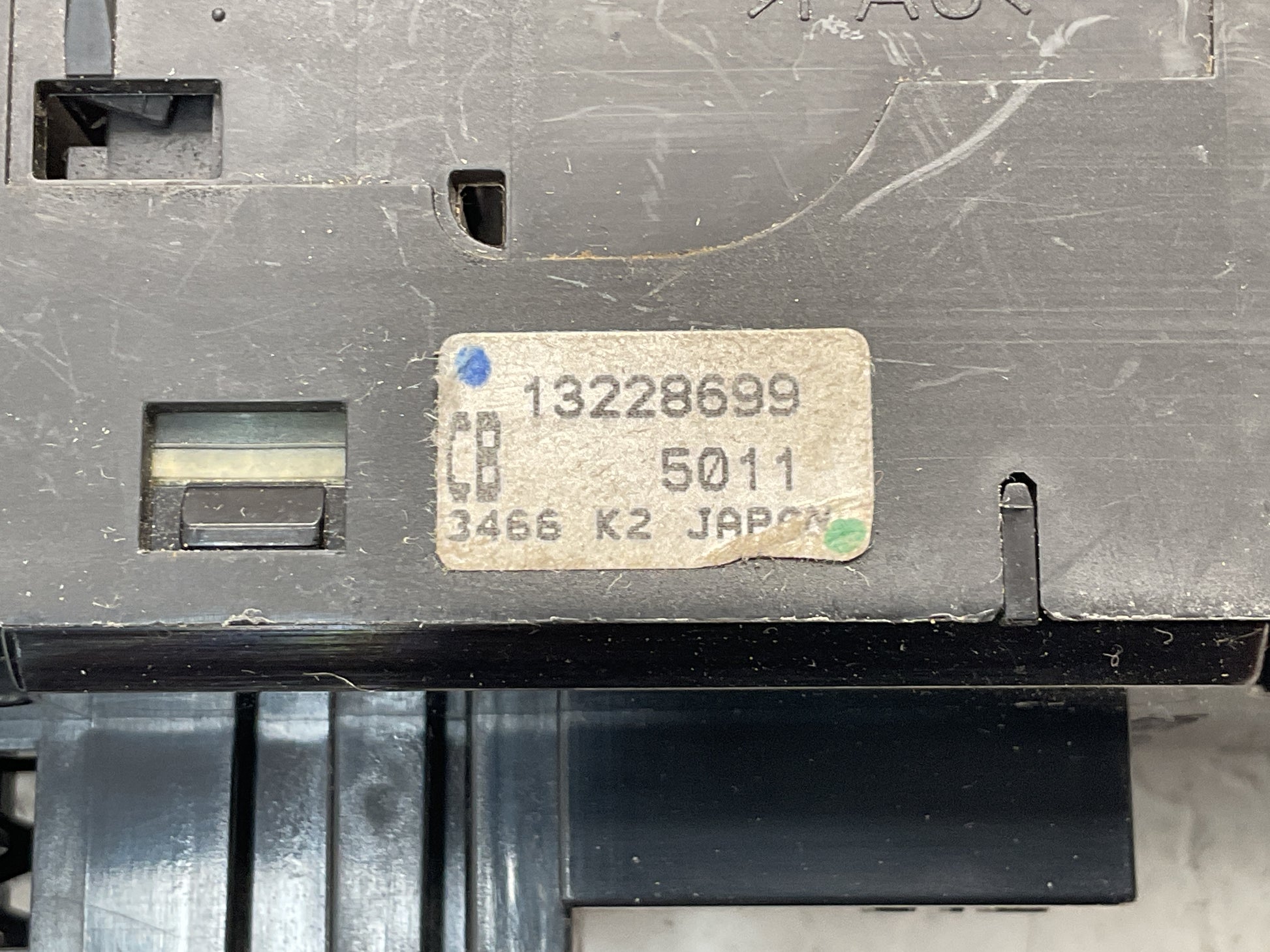 Mando Elevalunas del izq Opel Astra H 04-10