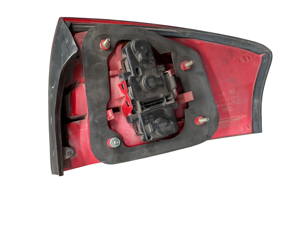 Piloto tra izq Audi A6 97-04 Berlina 4B5945095