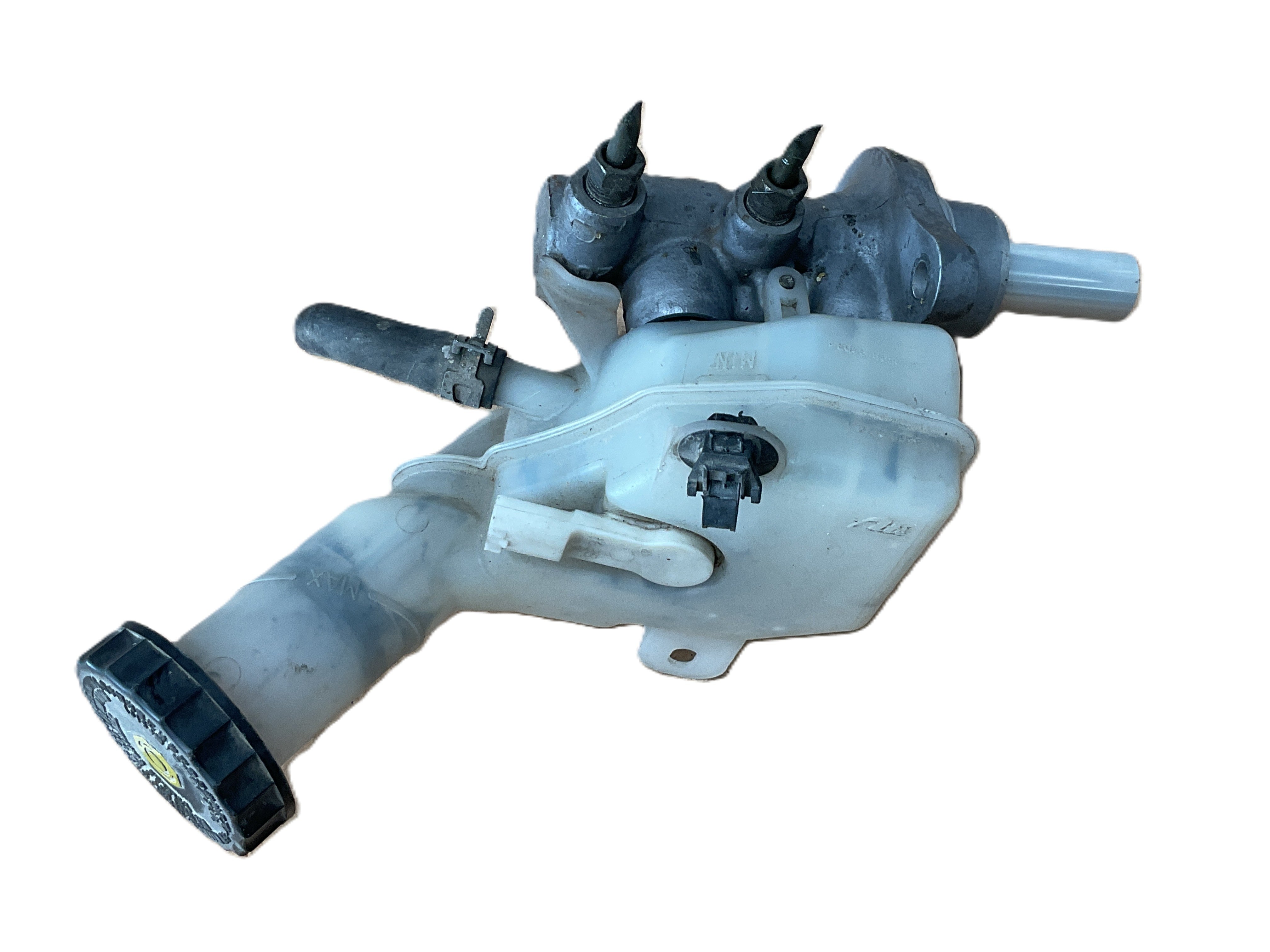 Bomba freno Mitsubishi Outlander 06-16