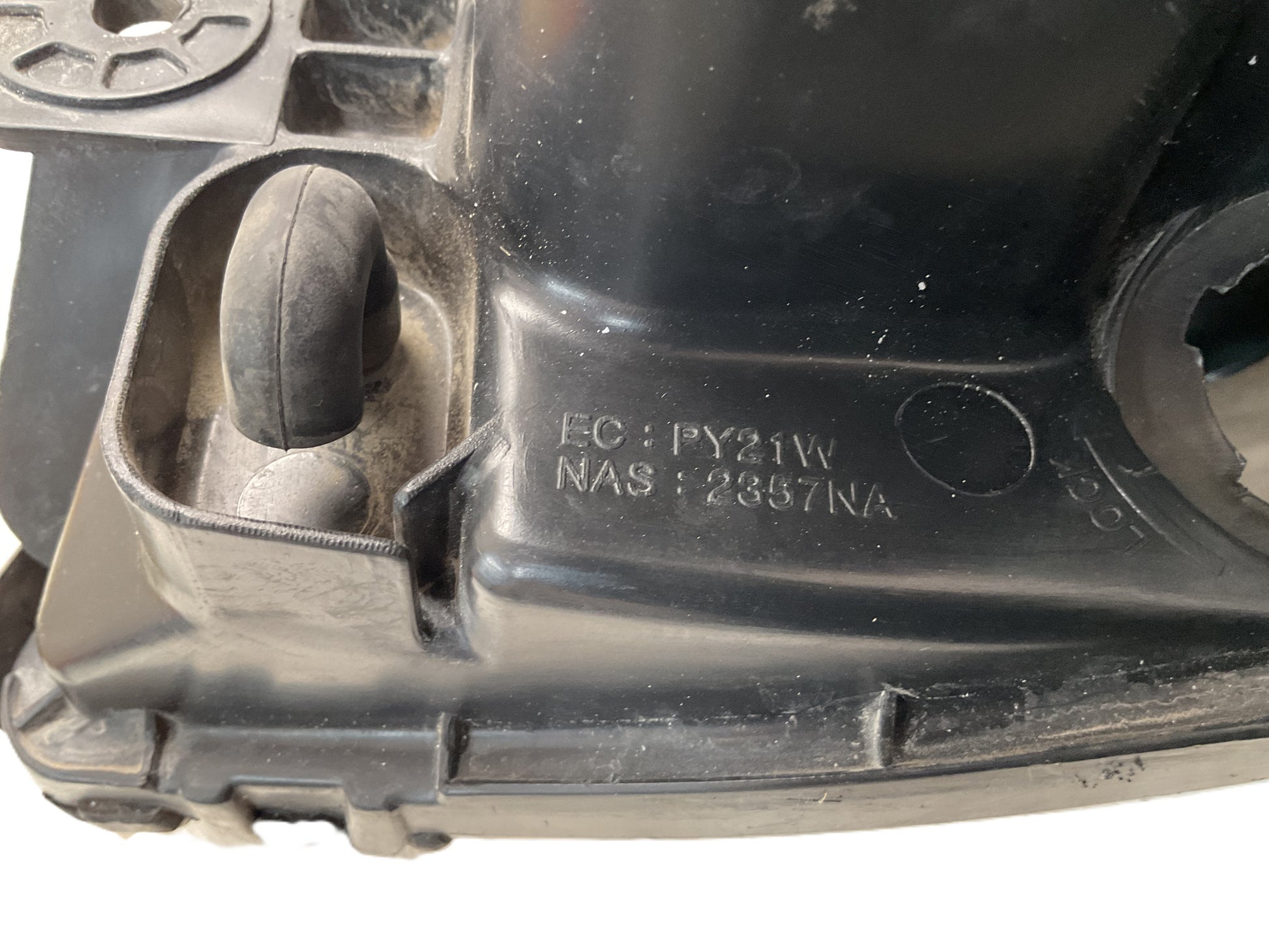 Faro del dcho Kia Sorento I 02-09