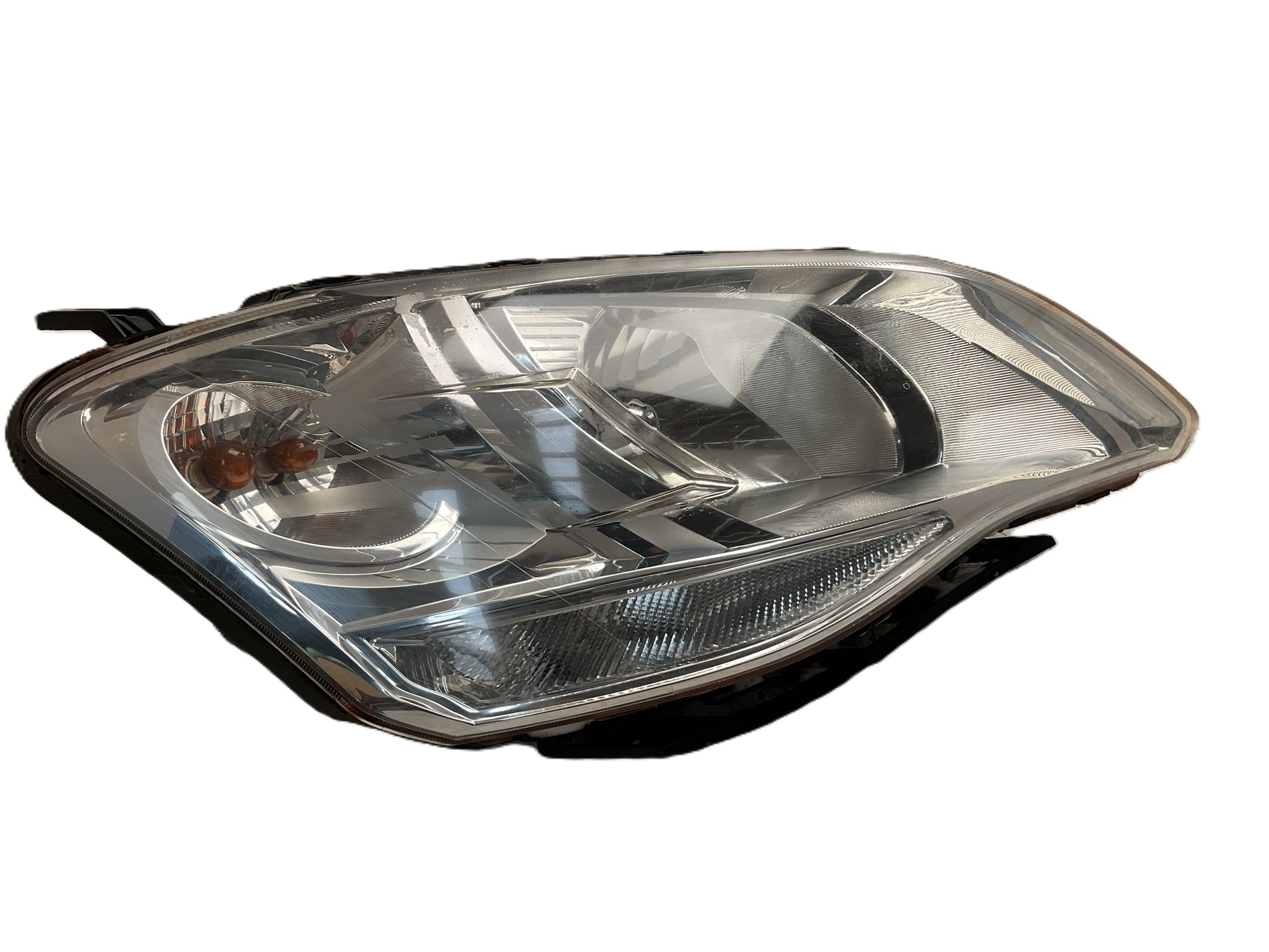 Faro del dcho SsangYong Korando 10-15