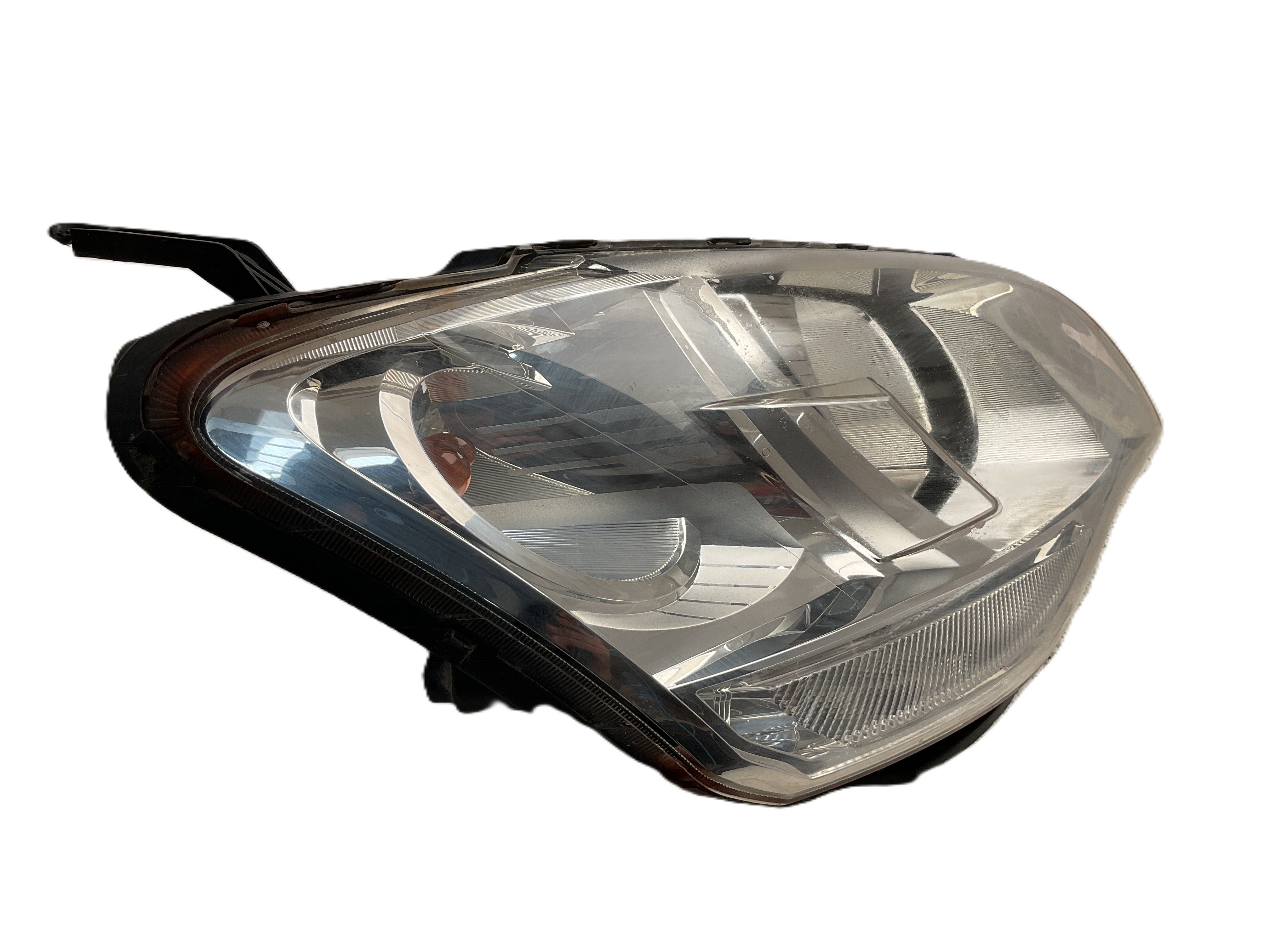 Faro del dcho SsangYong Korando 10-15