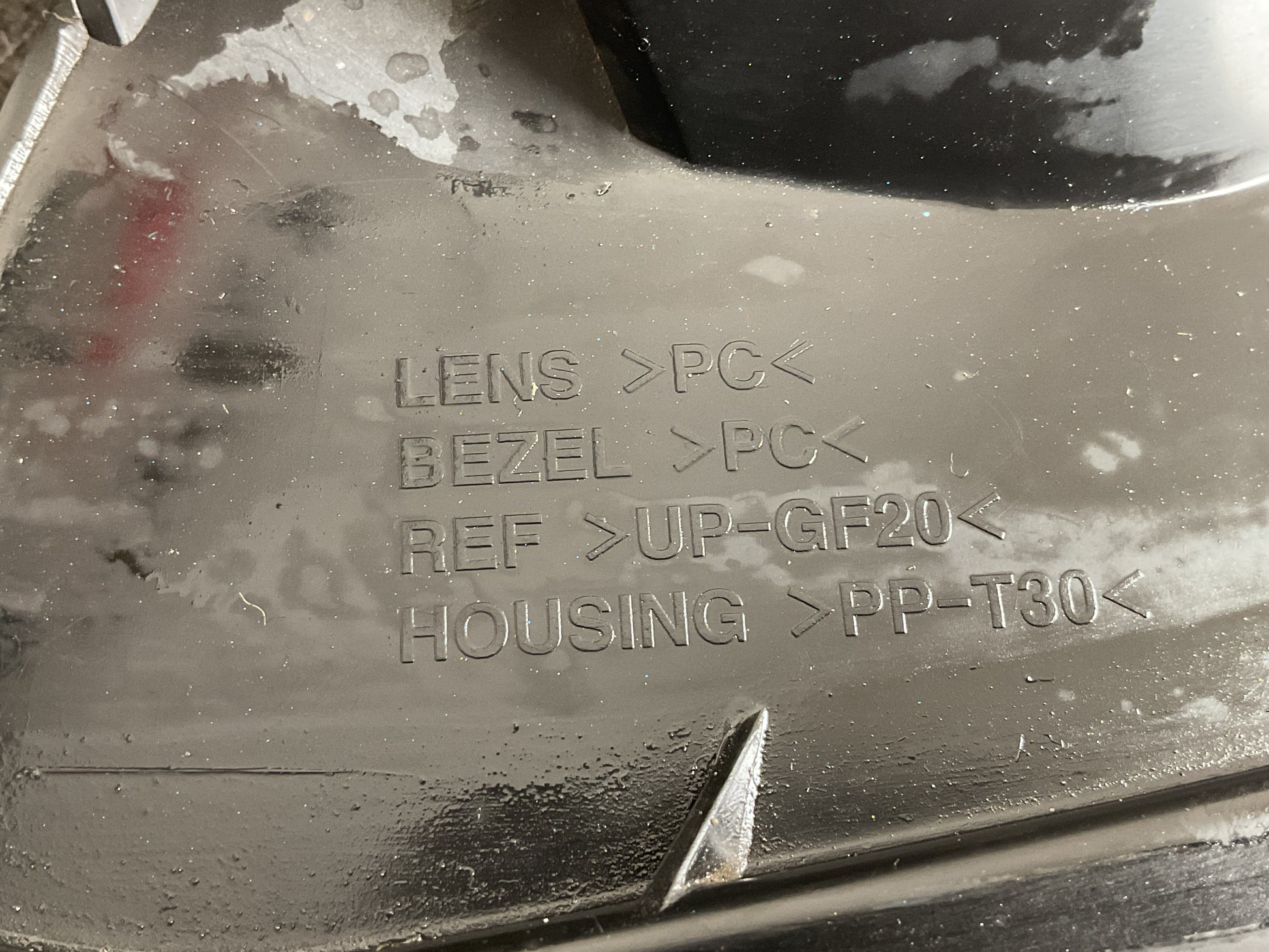 Faro izq Hyundai Terracan 2001-2007 - 92101H1XXX