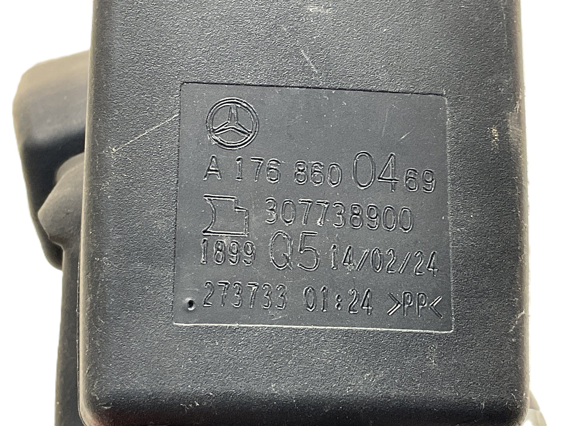Enganche cinturon tra dcho Mercedes W176 12-18