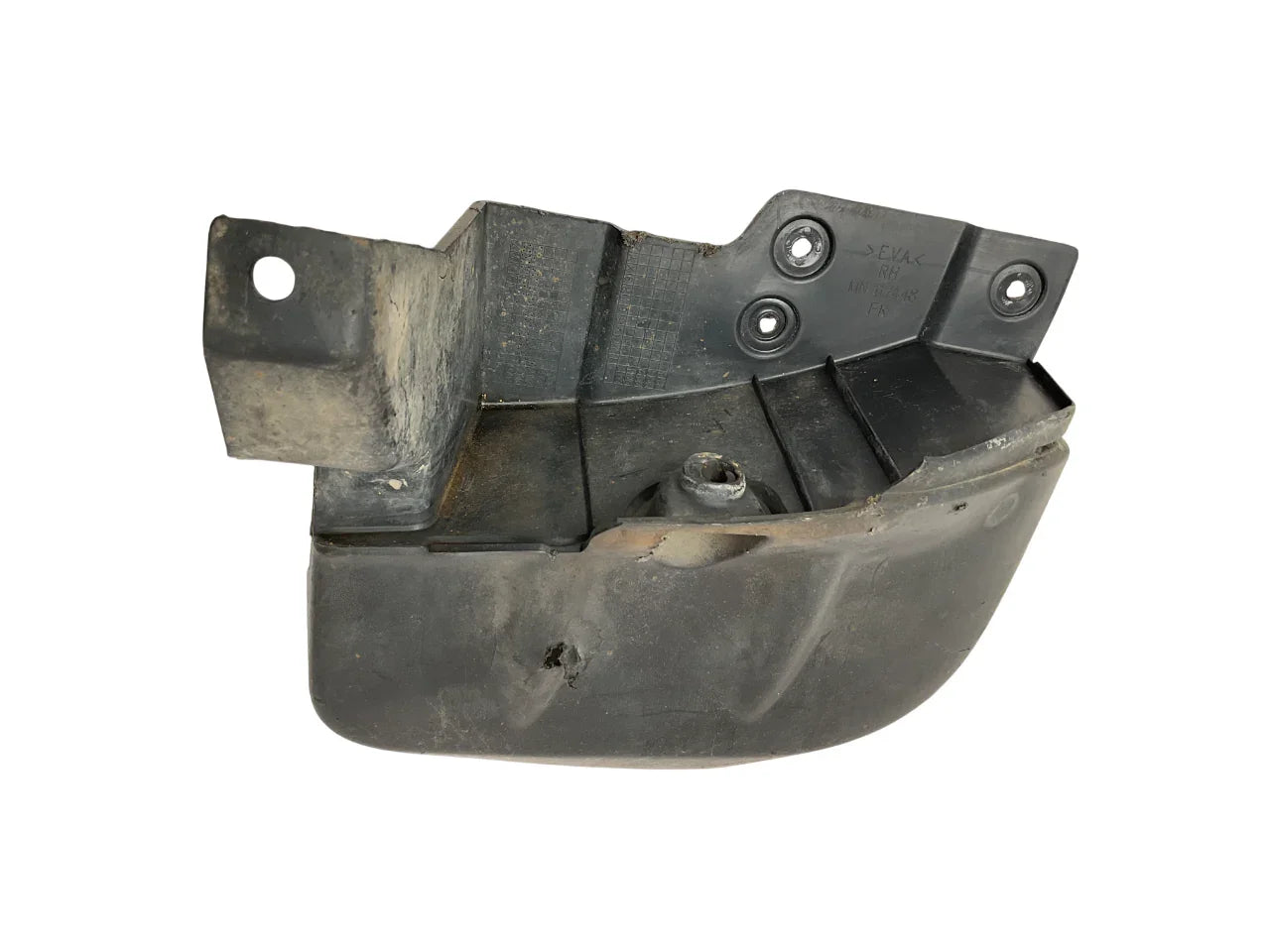 Guardabarros del dcho Mitsubishi L200 05-15