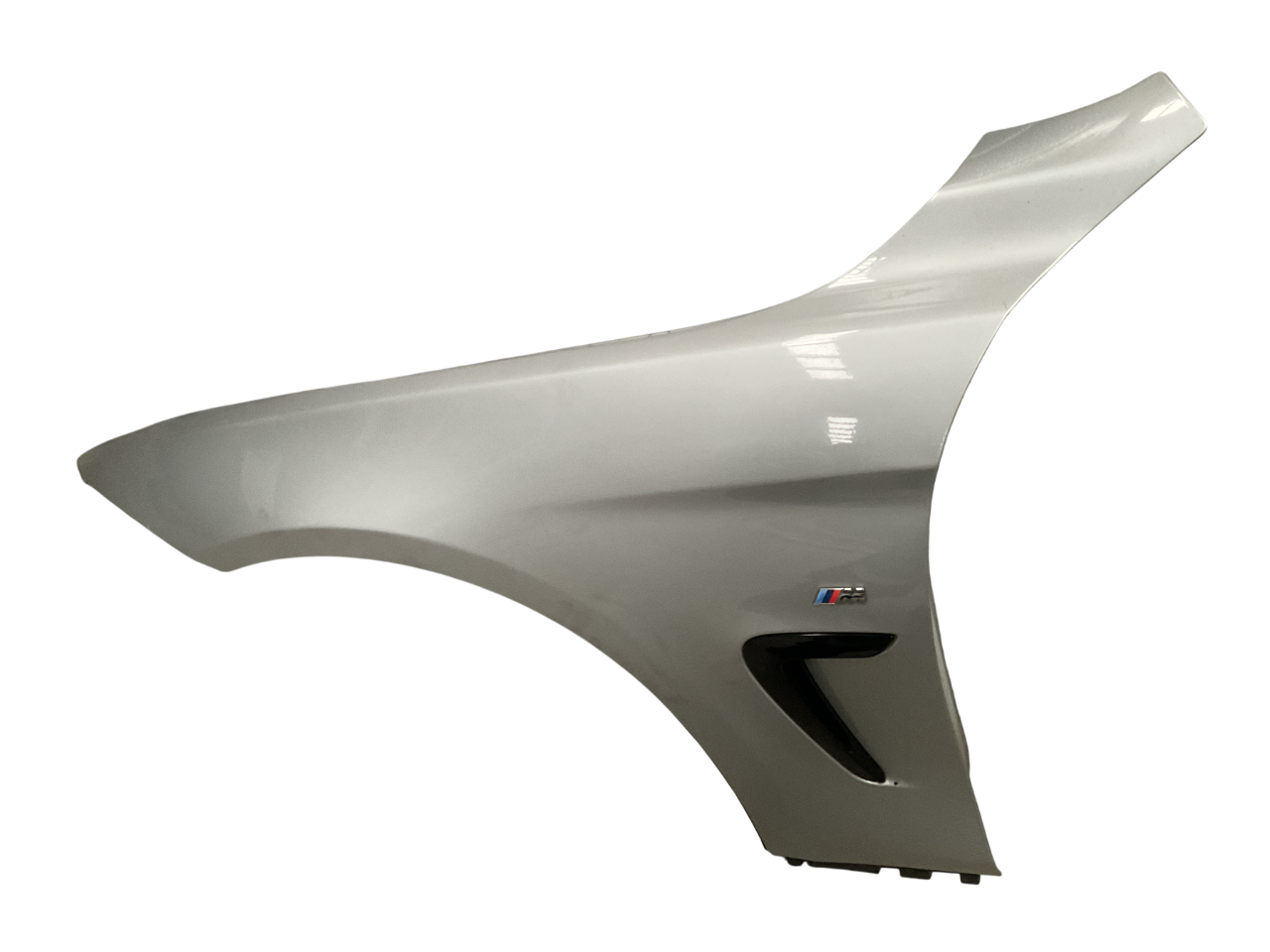 Aleta del izq BMW Serie 4 2014-2020 - 41357438441