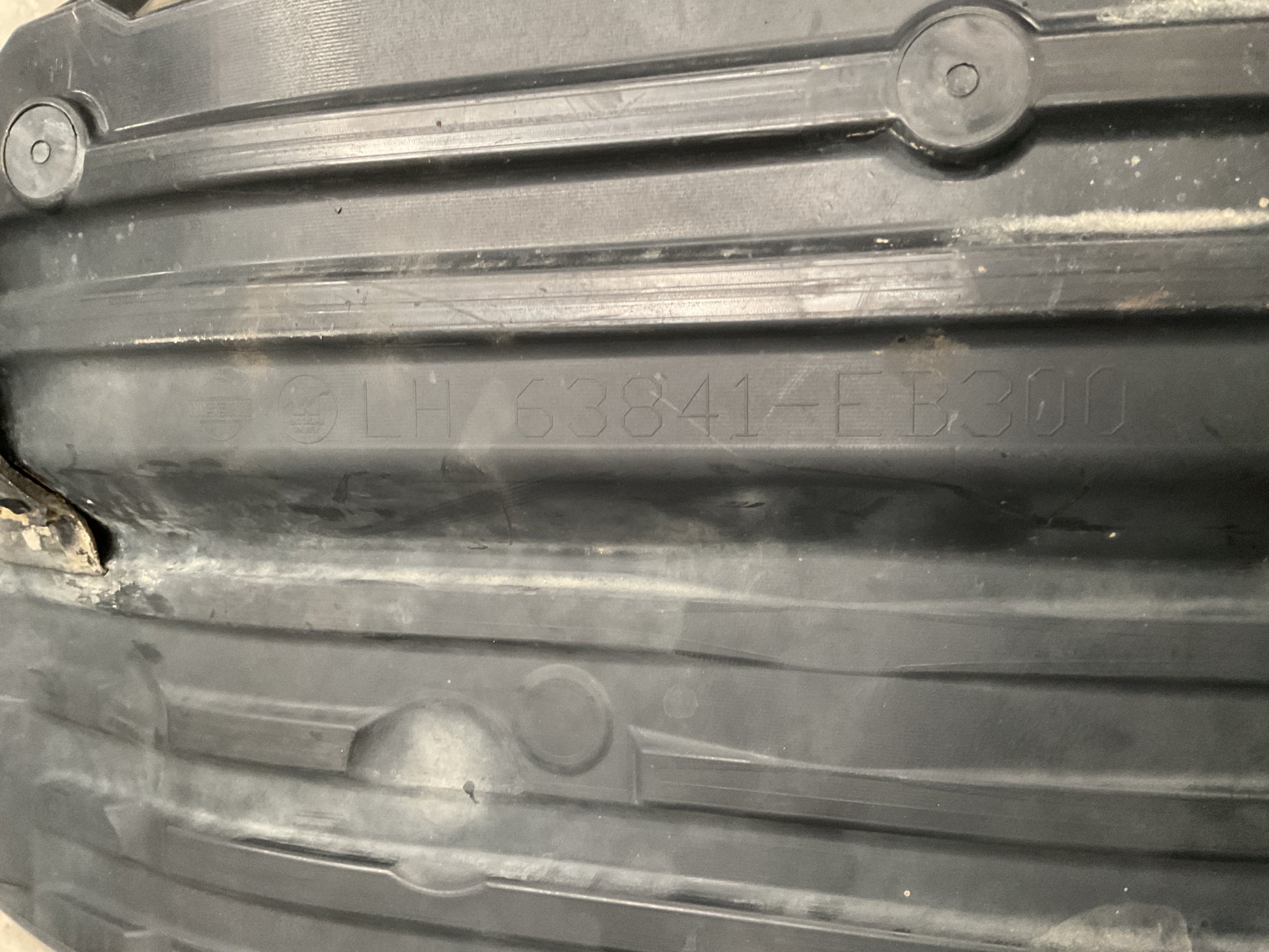 Arco Rueda del izq Nissan Navara / Pathfinder 05-15 - 63841EB300