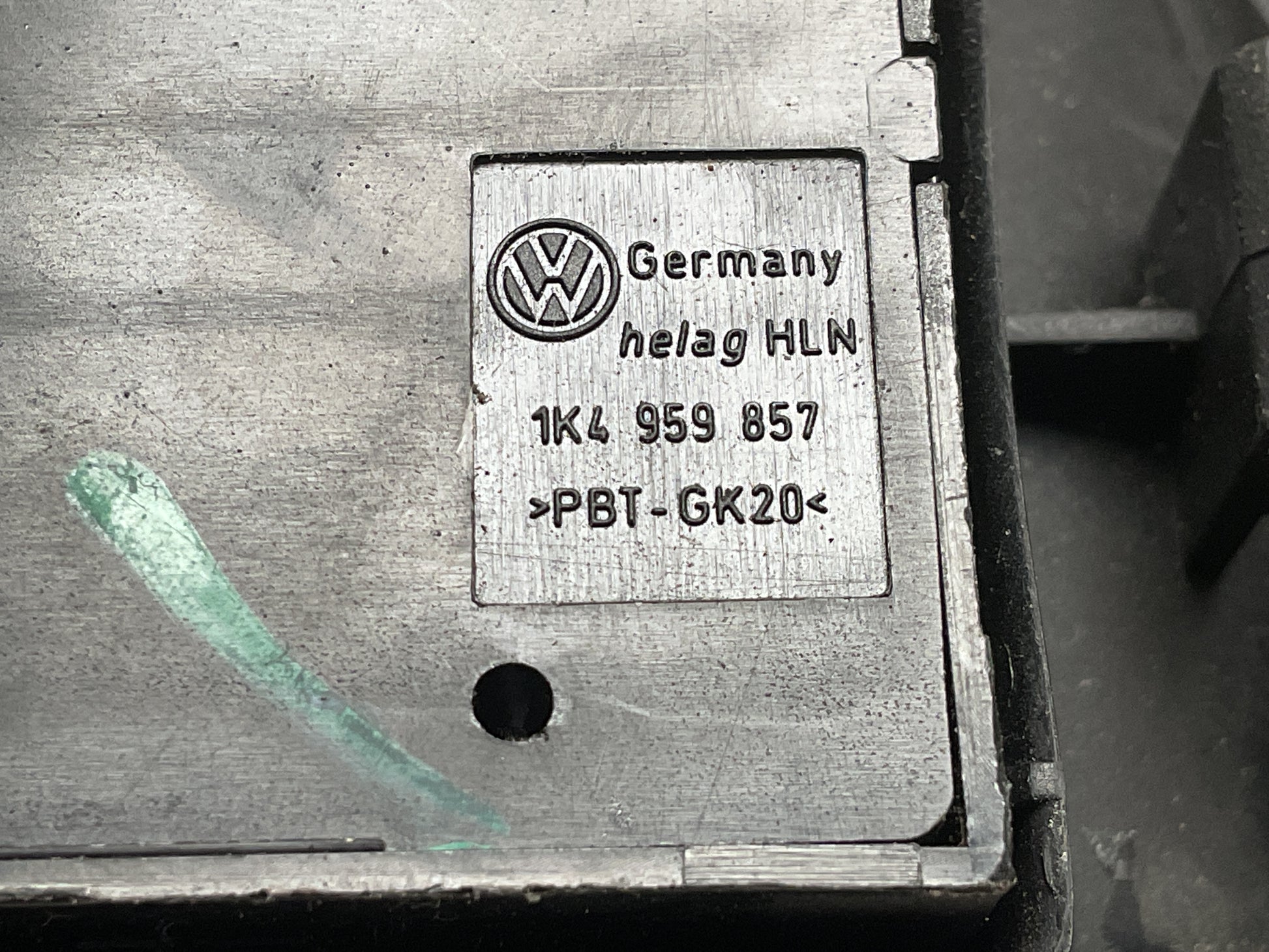 Mando elevalunas del izq Volkswagen Passat B6 06-10