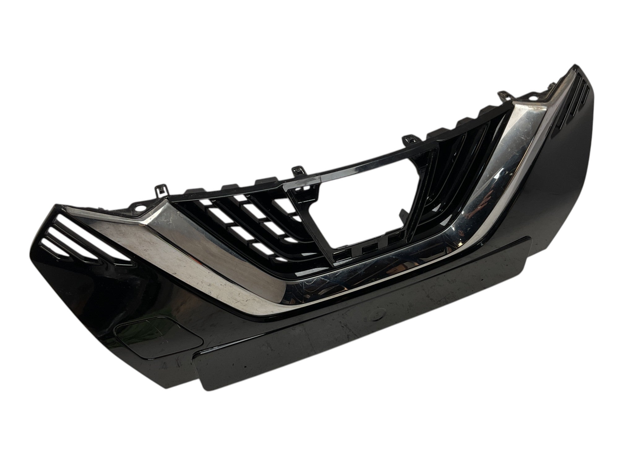 Parrilla frontal Nissan Micra V (K14) 16-25