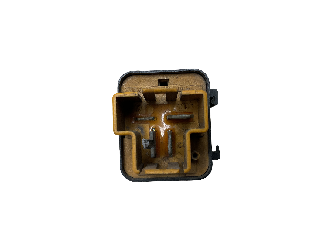 Rele Multiuso Mitsubishi MD128752