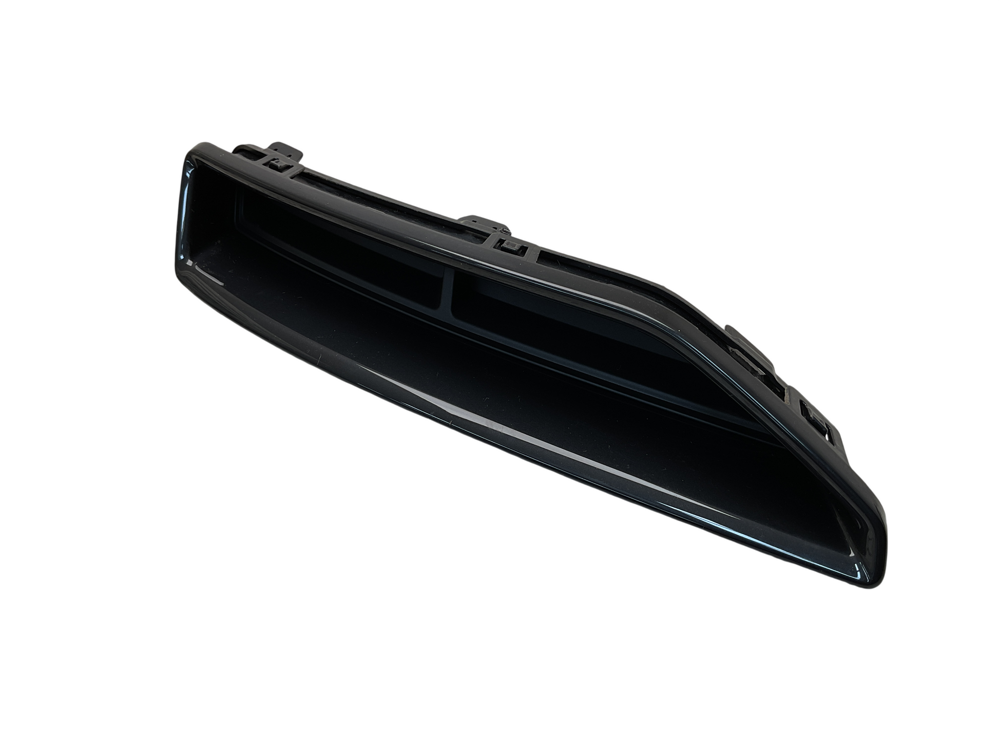 Rejilla parachoques tras dcha Audi Q3 20-25
